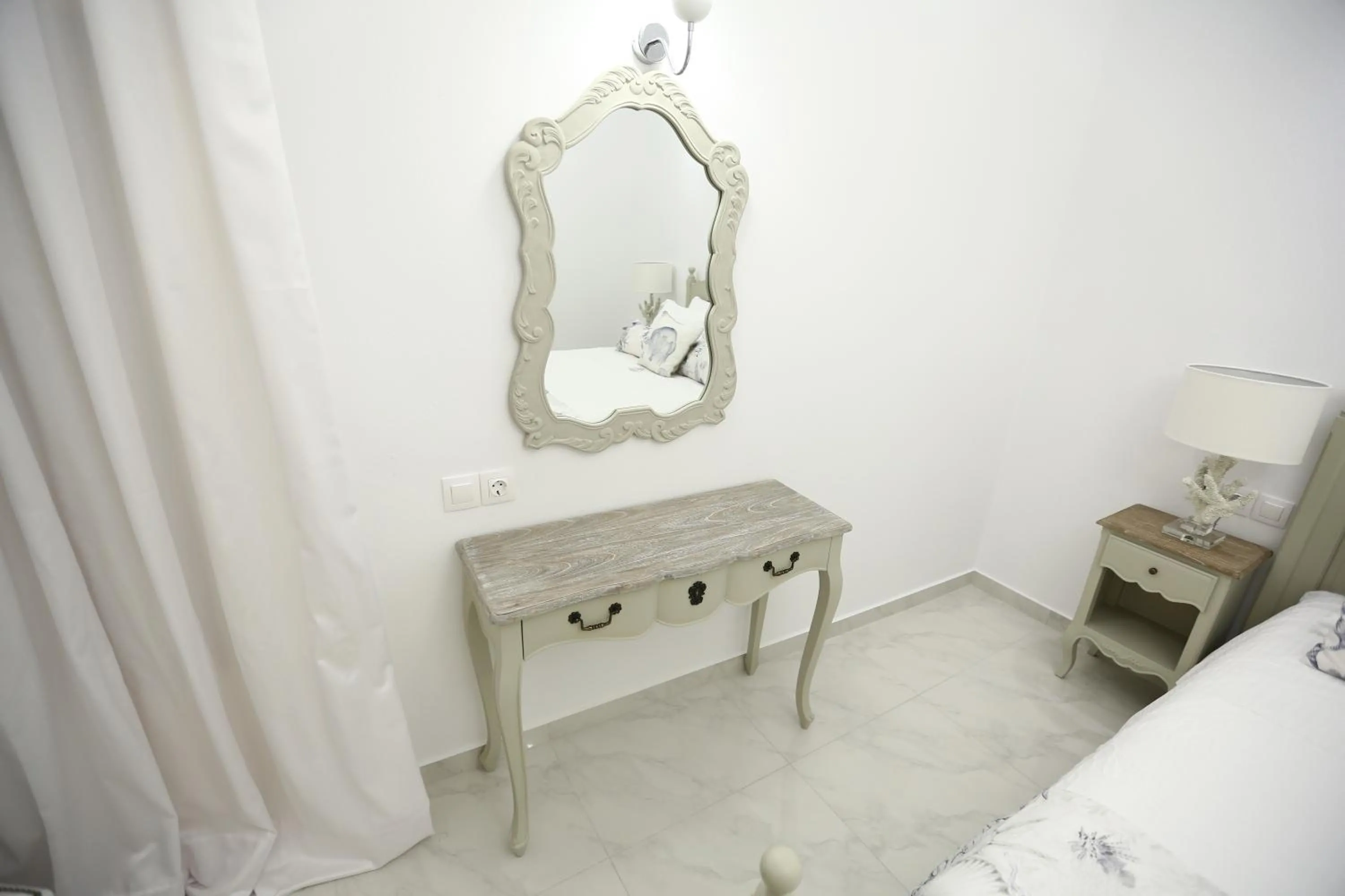 Decorative detail in The White Suites