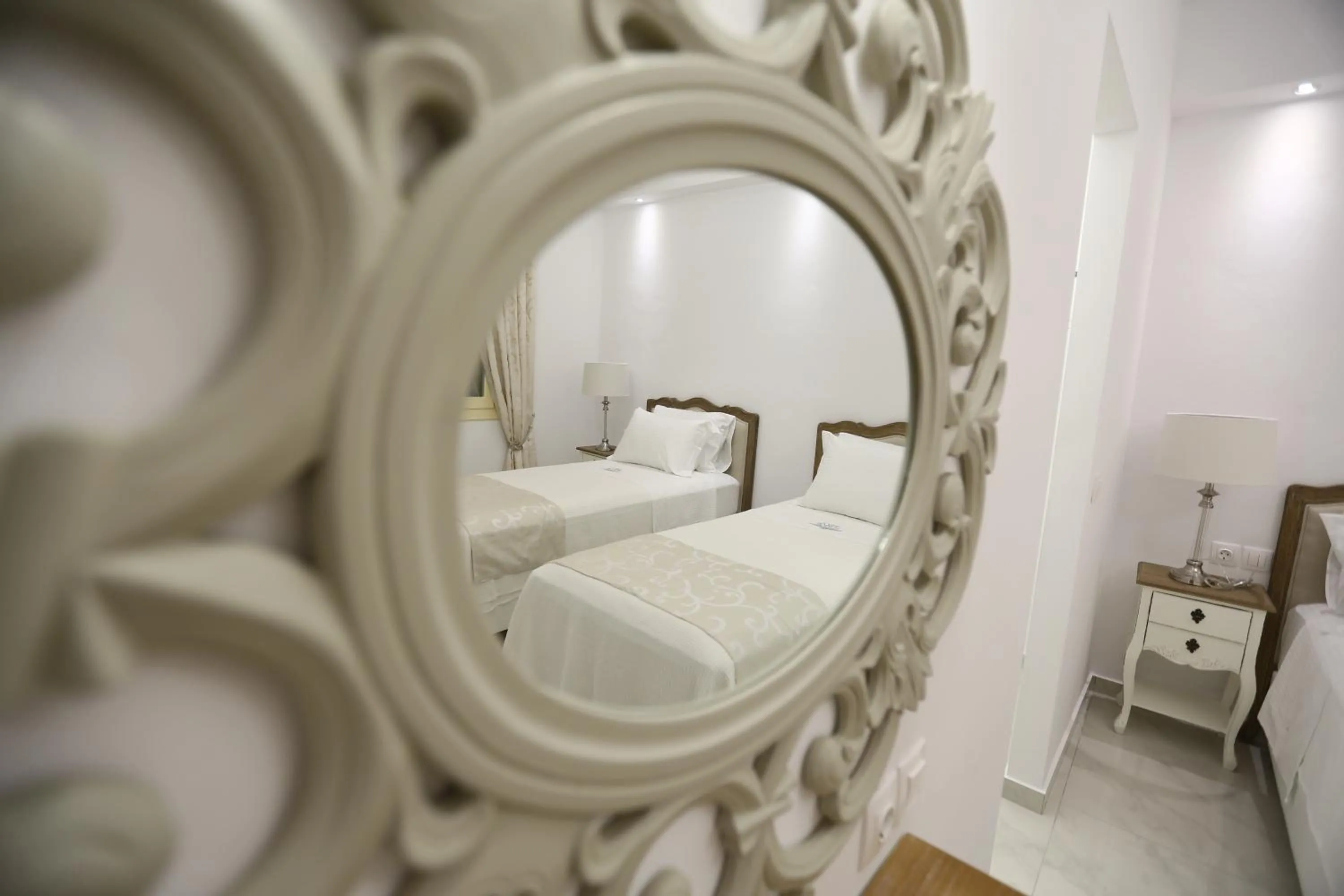 Decorative detail, Bed in The White Suites