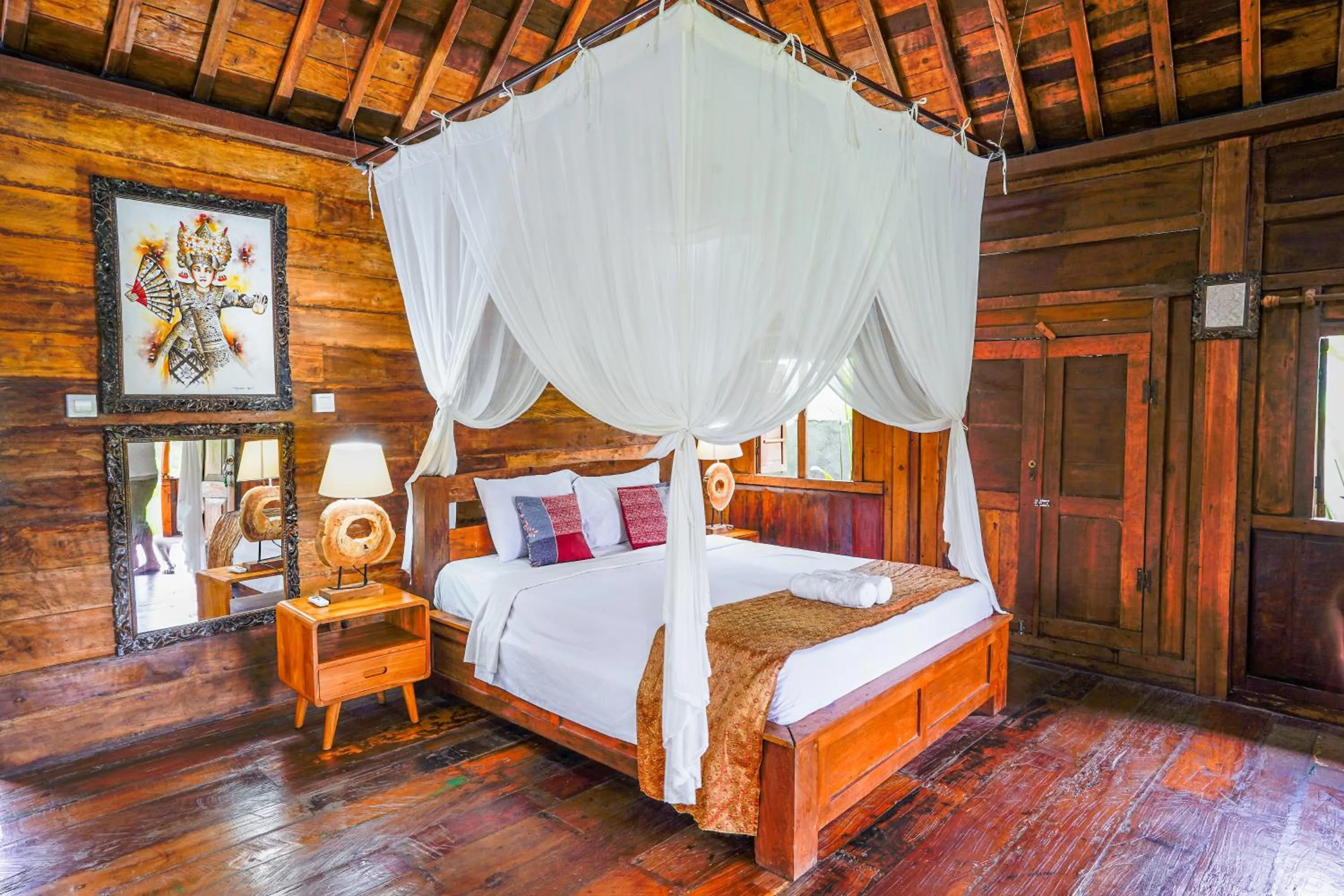 Bed in Ubud Sawah Scenery Villa and Homestay