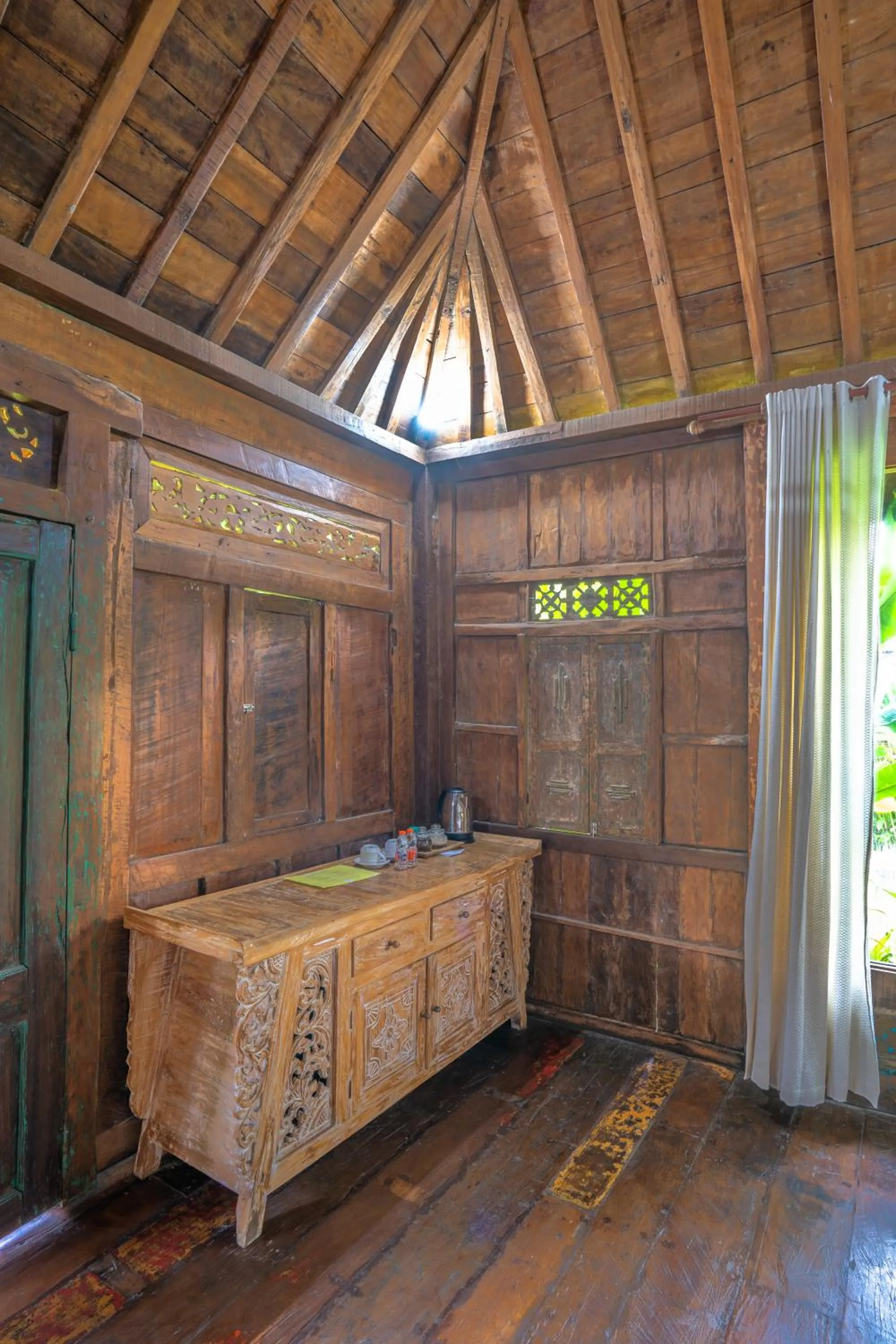Photo of the whole room in Ubud Sawah Scenery Villa and Homestay