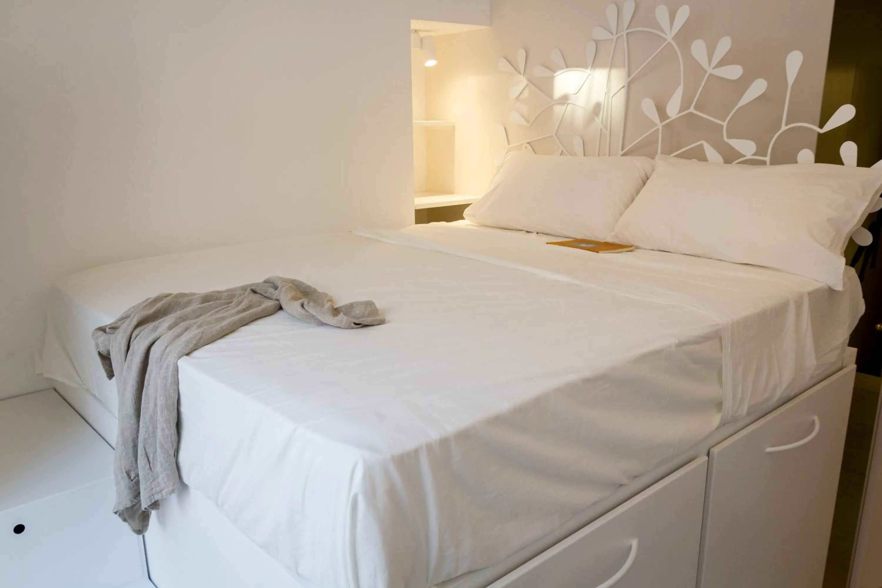 Photo of the whole room, Bed in La Casa Di Iulia