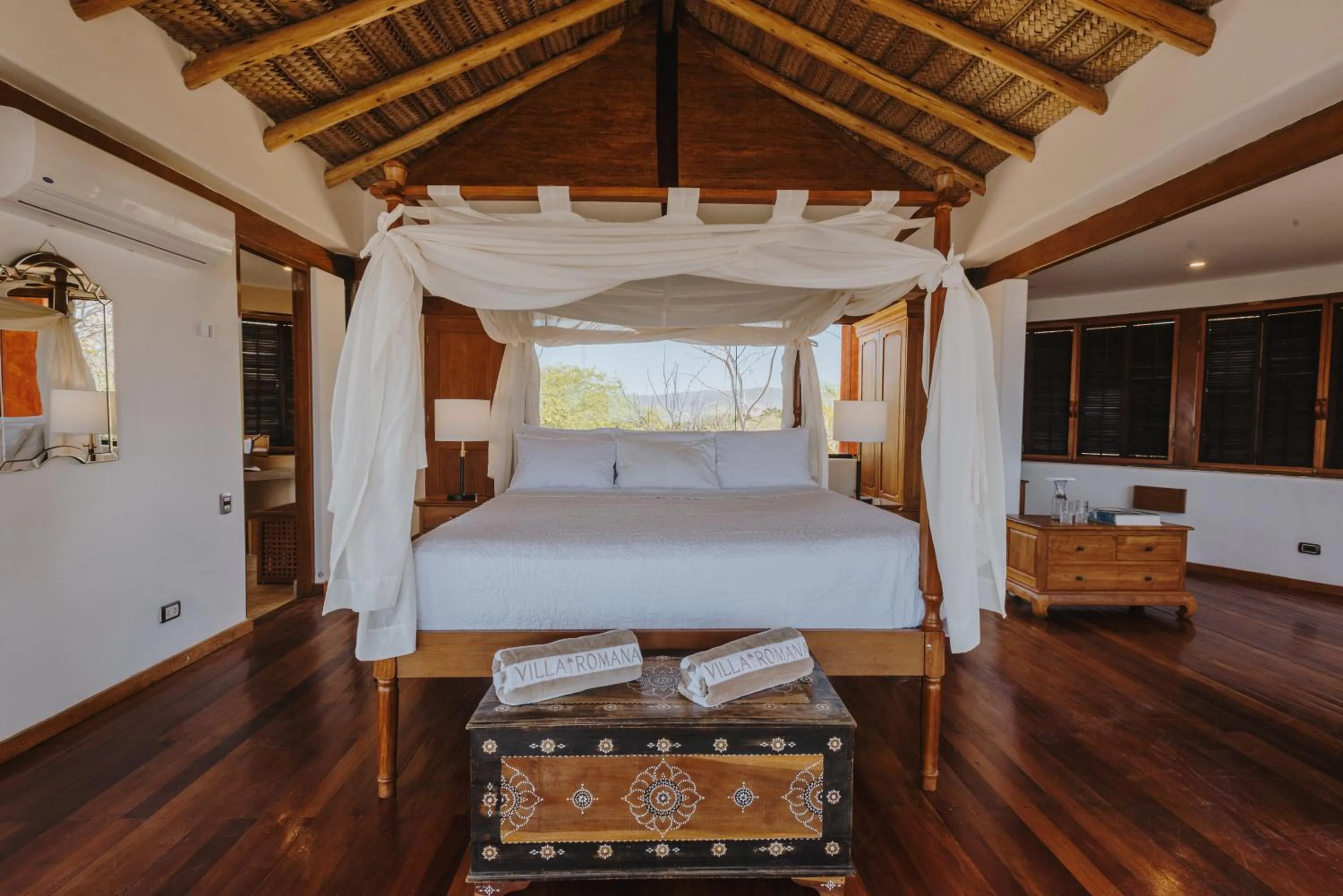 Deluxe Double or Twin Room with Sea View in Villa Romana Wellness Boutique