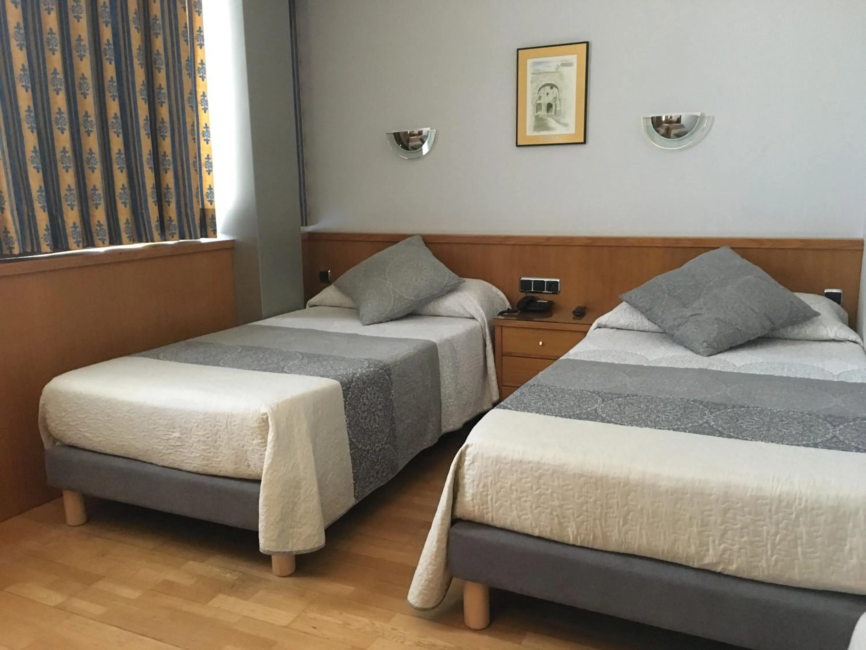 Encasa Hotel Almansa