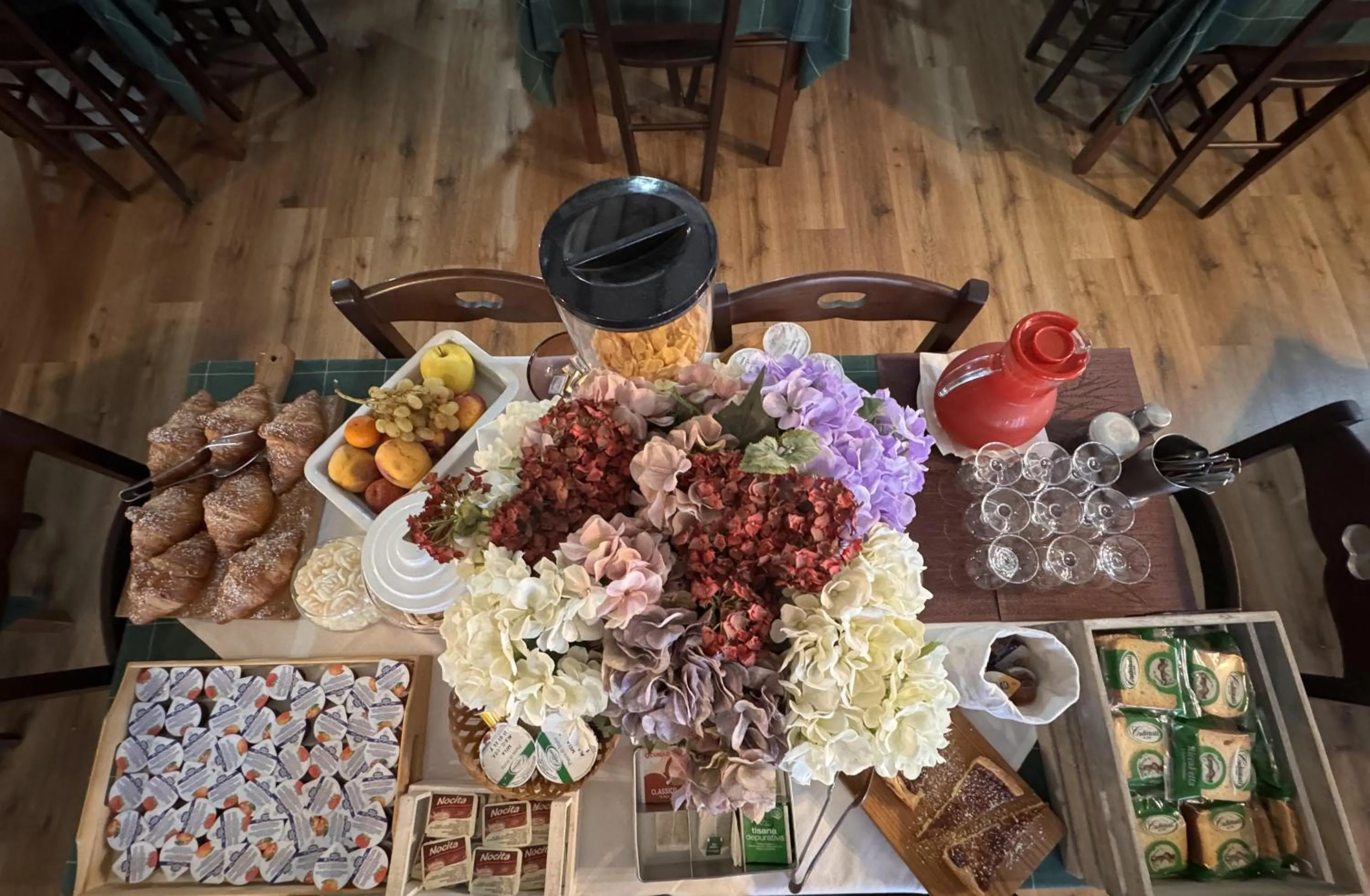 Breakfast in Albergo Canella