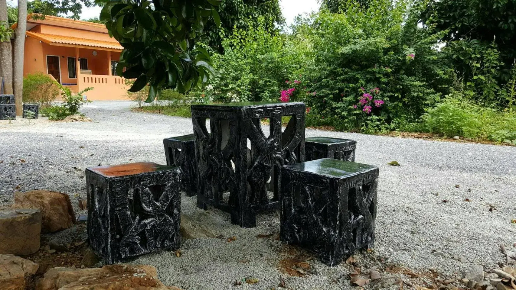 Restaurant/places to eat in At Sichon Resort Restaurant/places to eat in At Sichon Resort