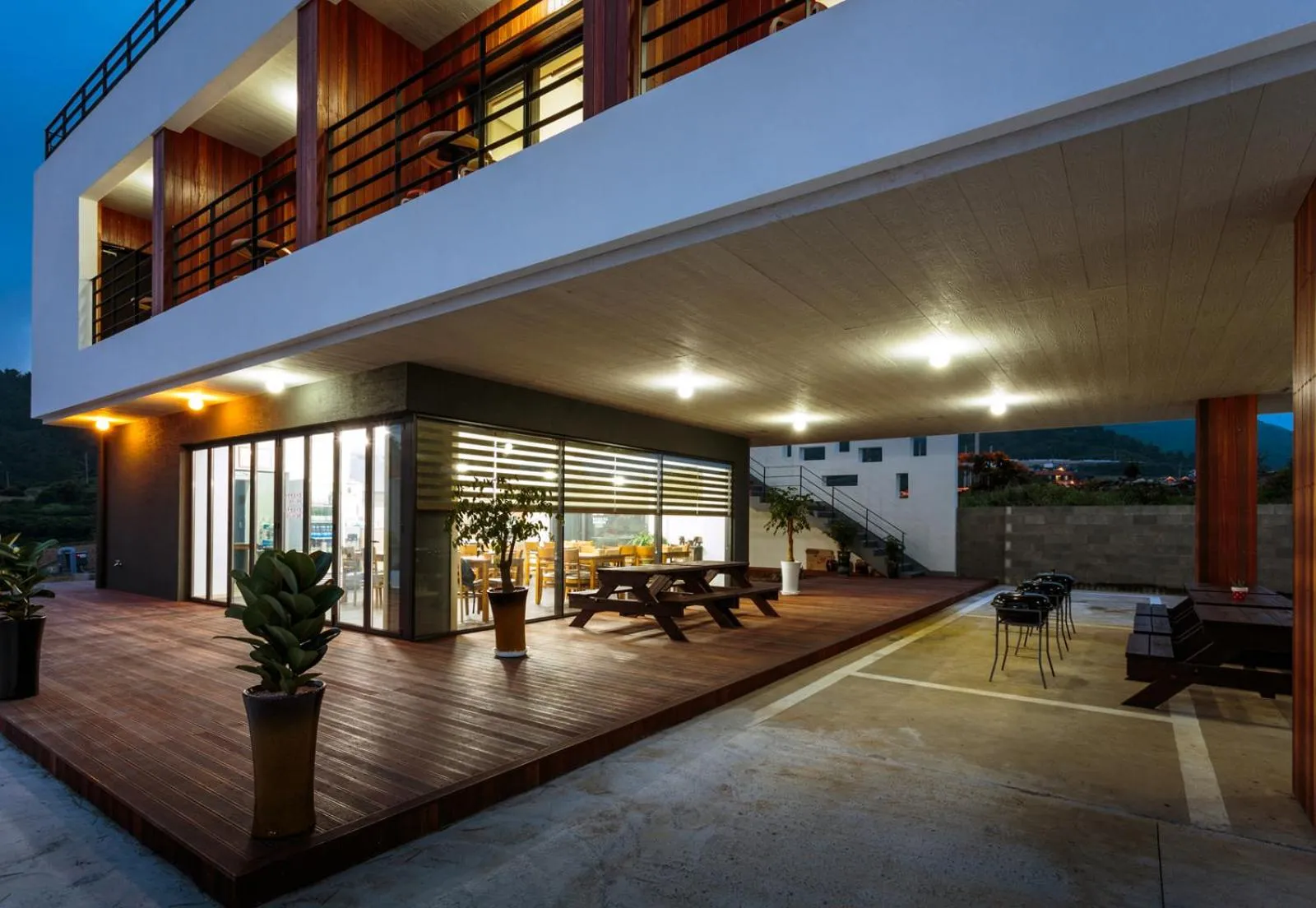 Property building in Goraesu Pension