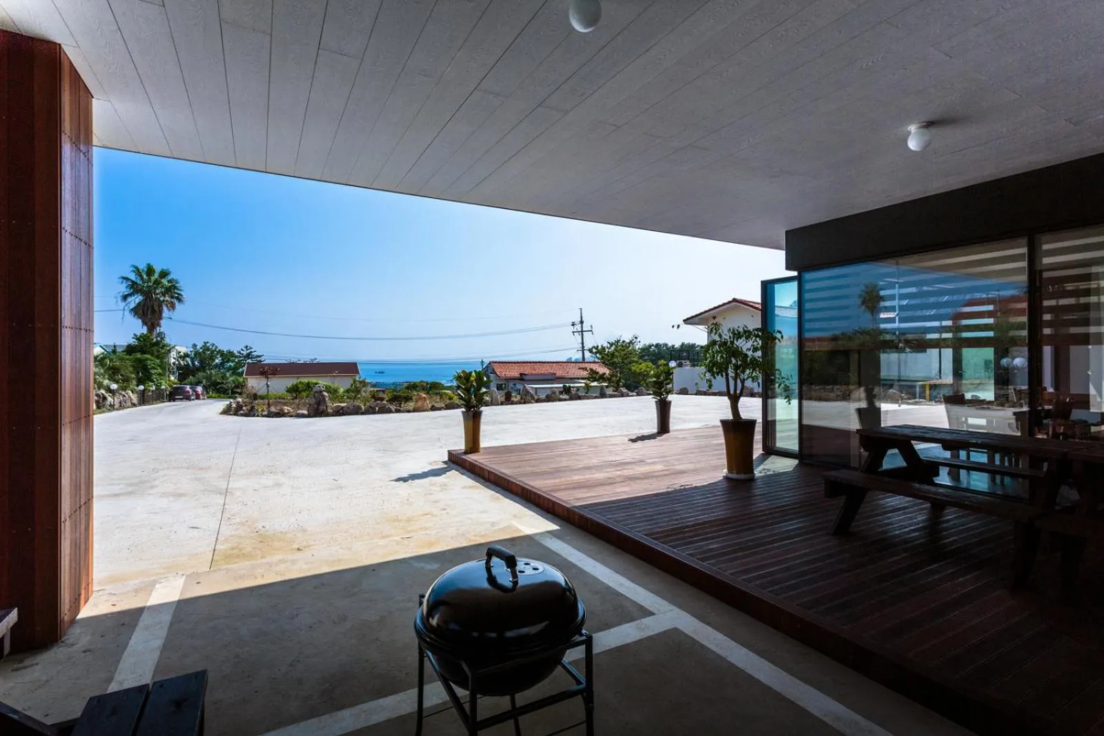 Property building in Goraesu Pension