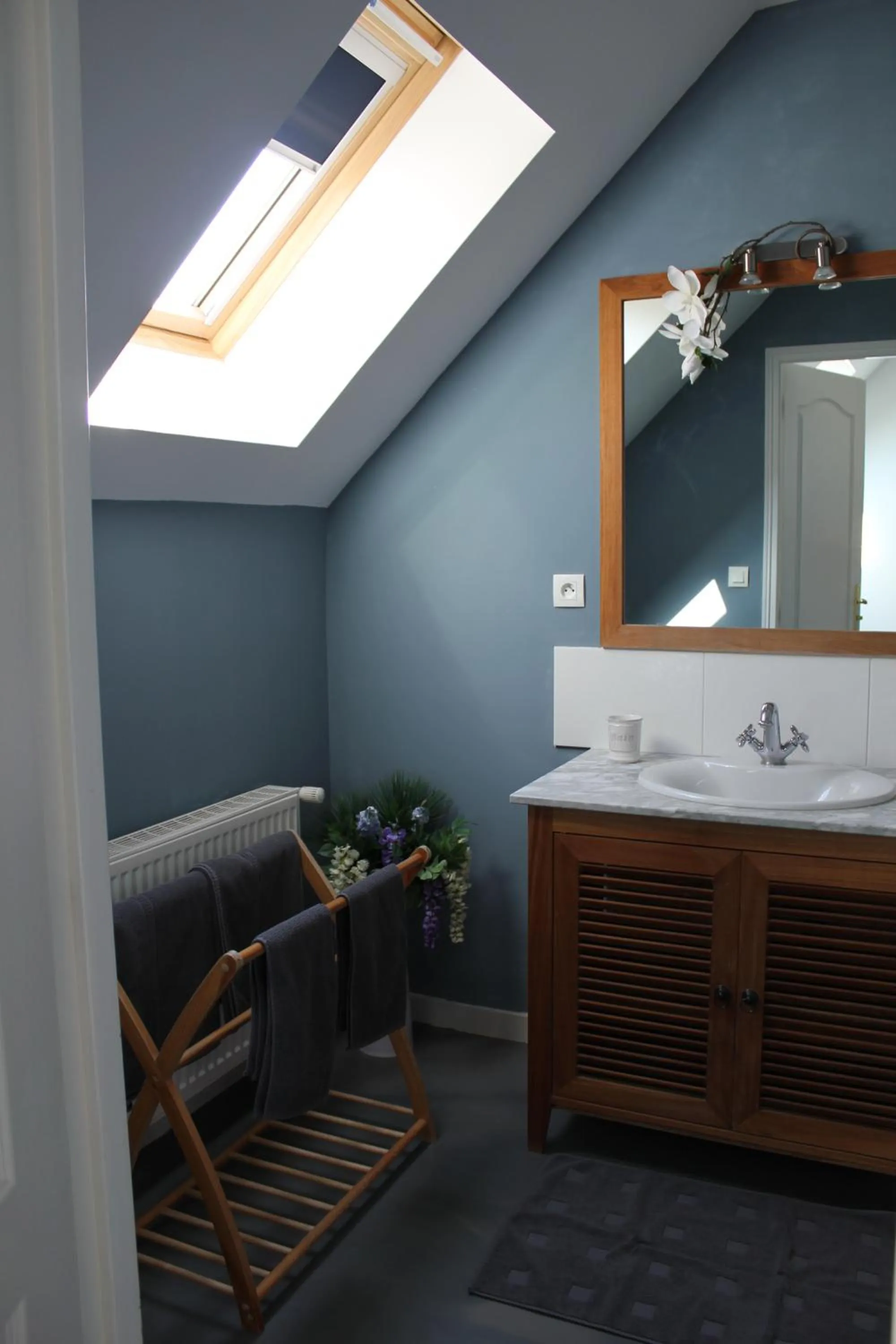 Bathroom in L'Heure Bleue gîtes et chambres d'hôtes