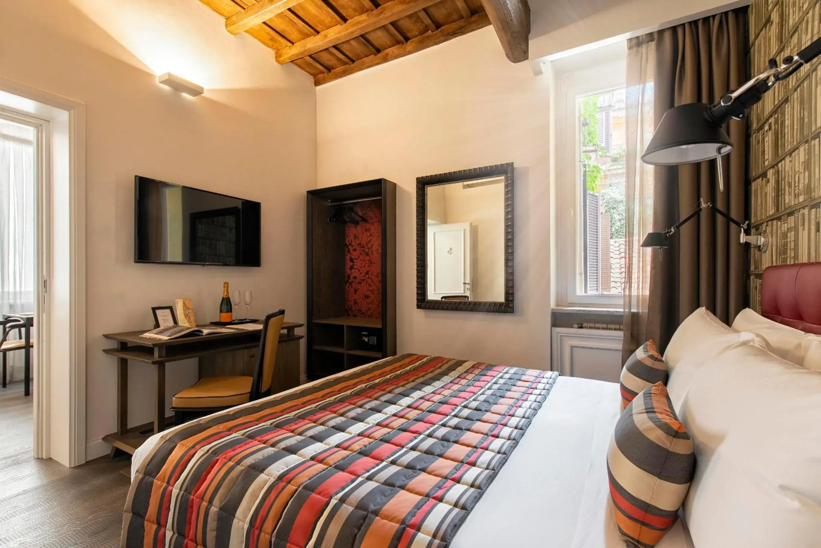 View (from property/room), Bed in Maison Evelina View (from property/room), Bed in Maison Evelina