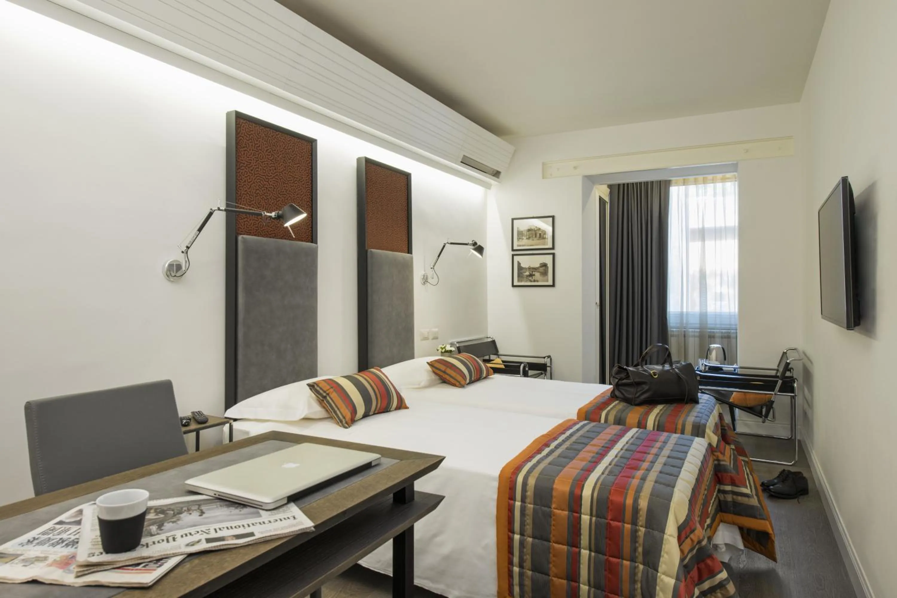 Photo of the whole room, Bed in Maison Evelina