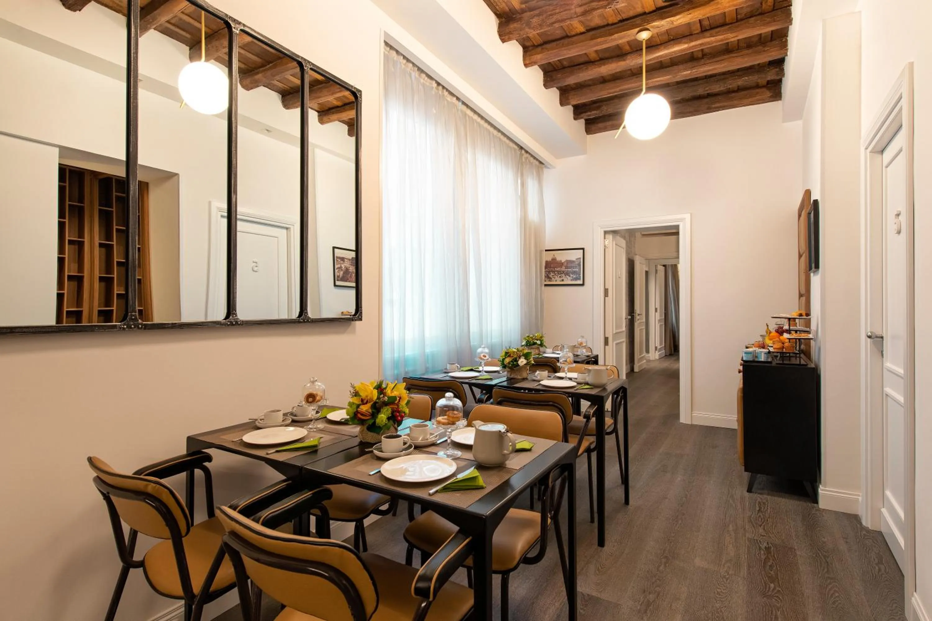 Breakfast in Maison Evelina