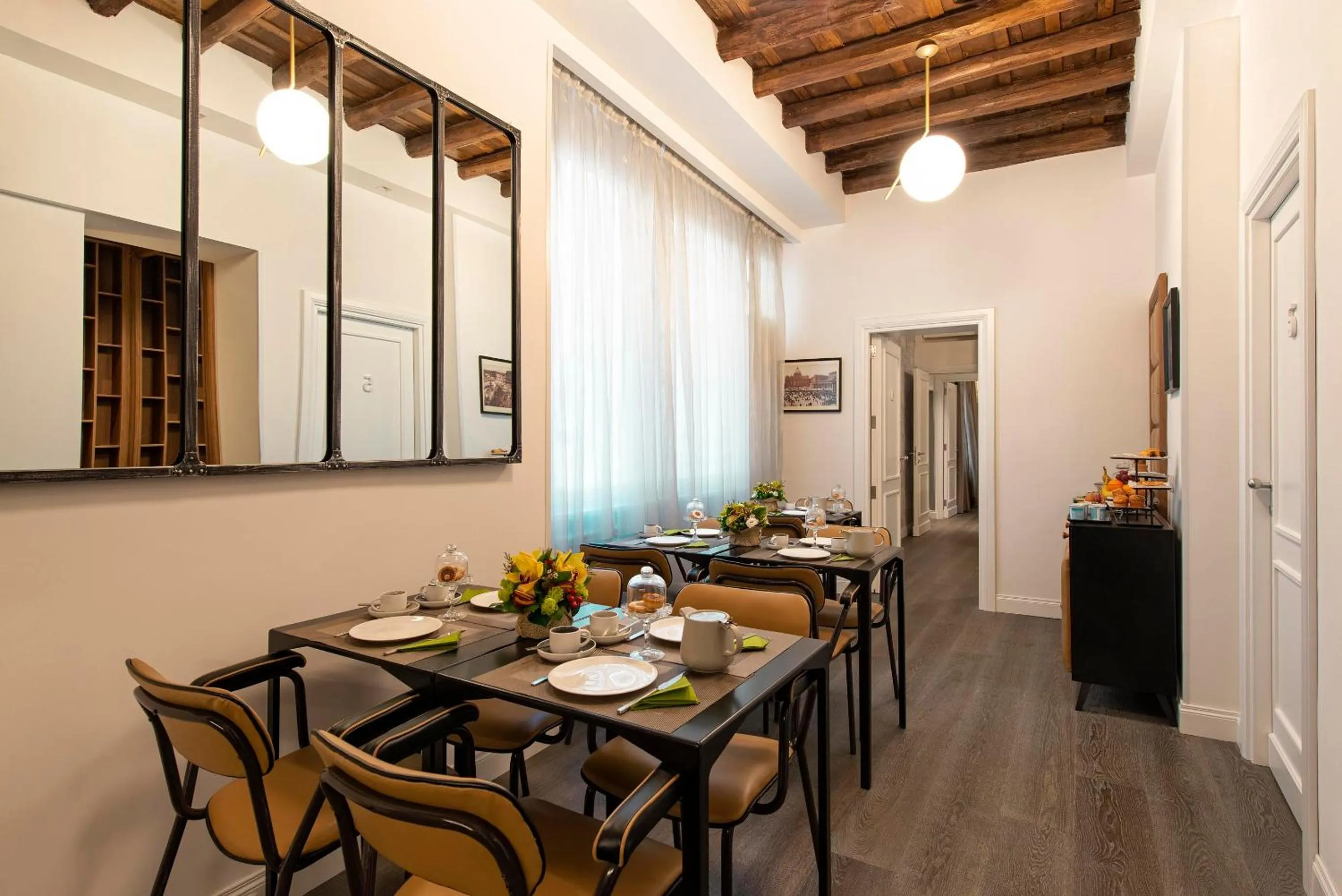 Breakfast in Maison Evelina