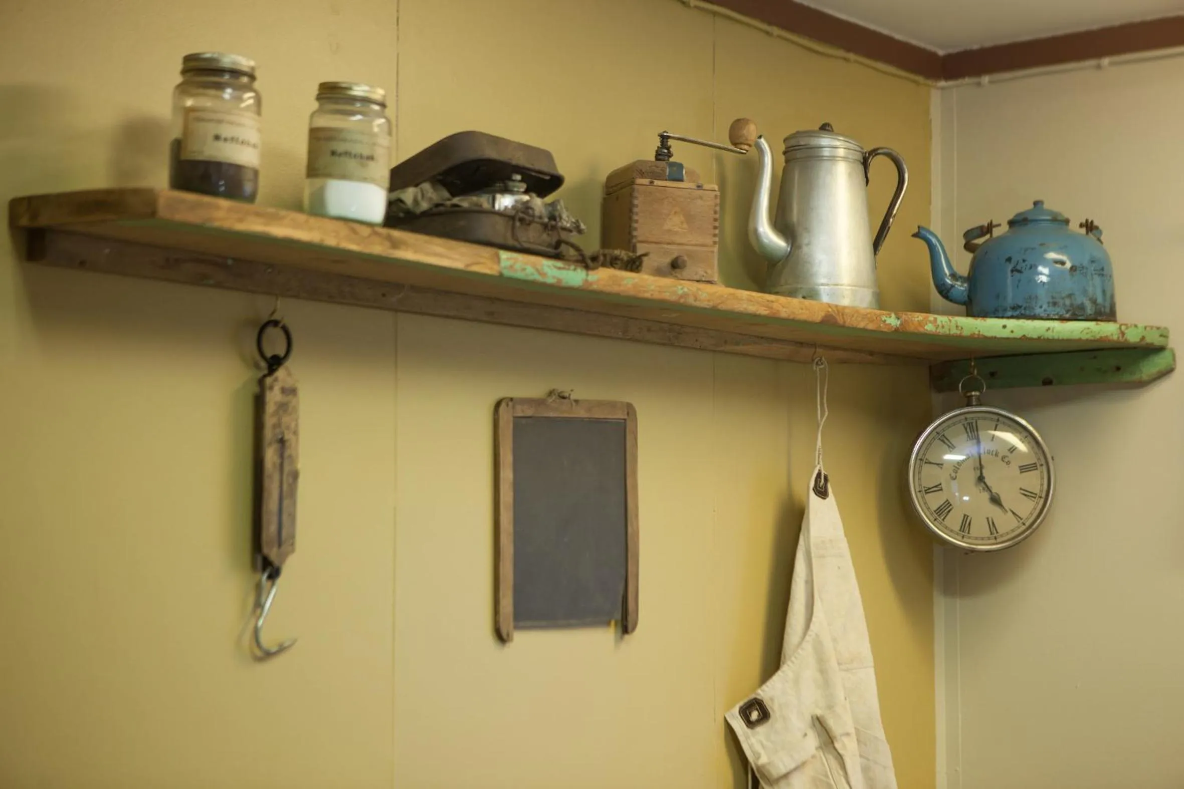 Communal kitchen in Wilderness Center / Óbyggðasetur Íslands