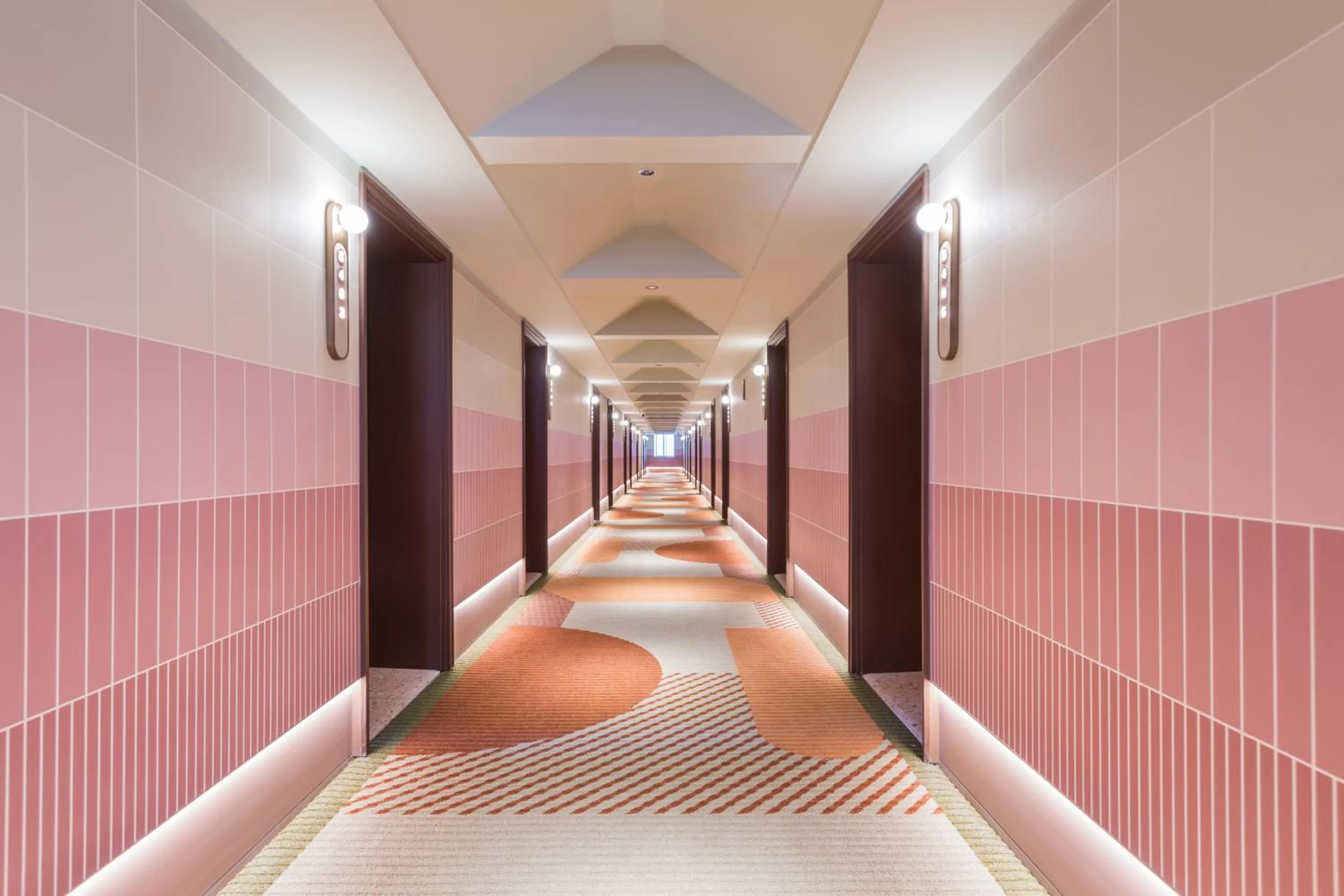 Orange Hotel Beijing West Railway Station South Square