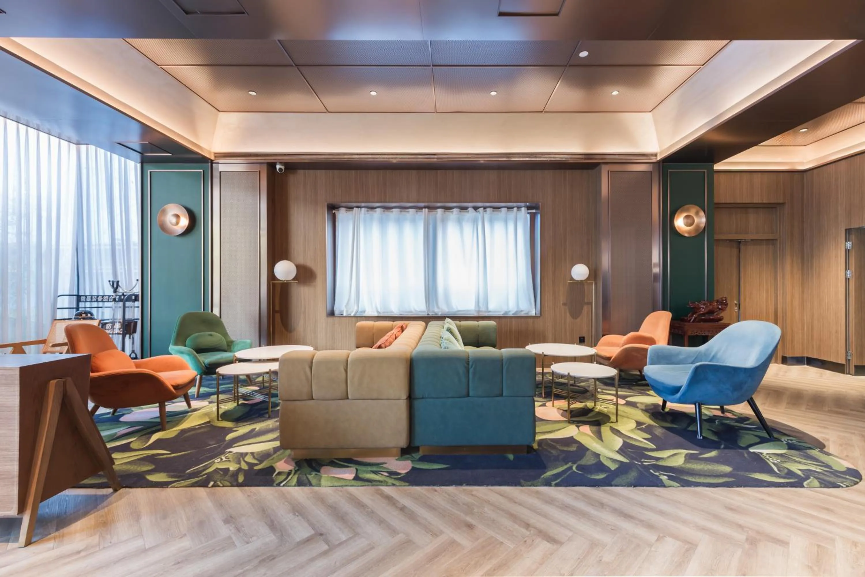 Orange Hotel Beijing West Railway Station South Square