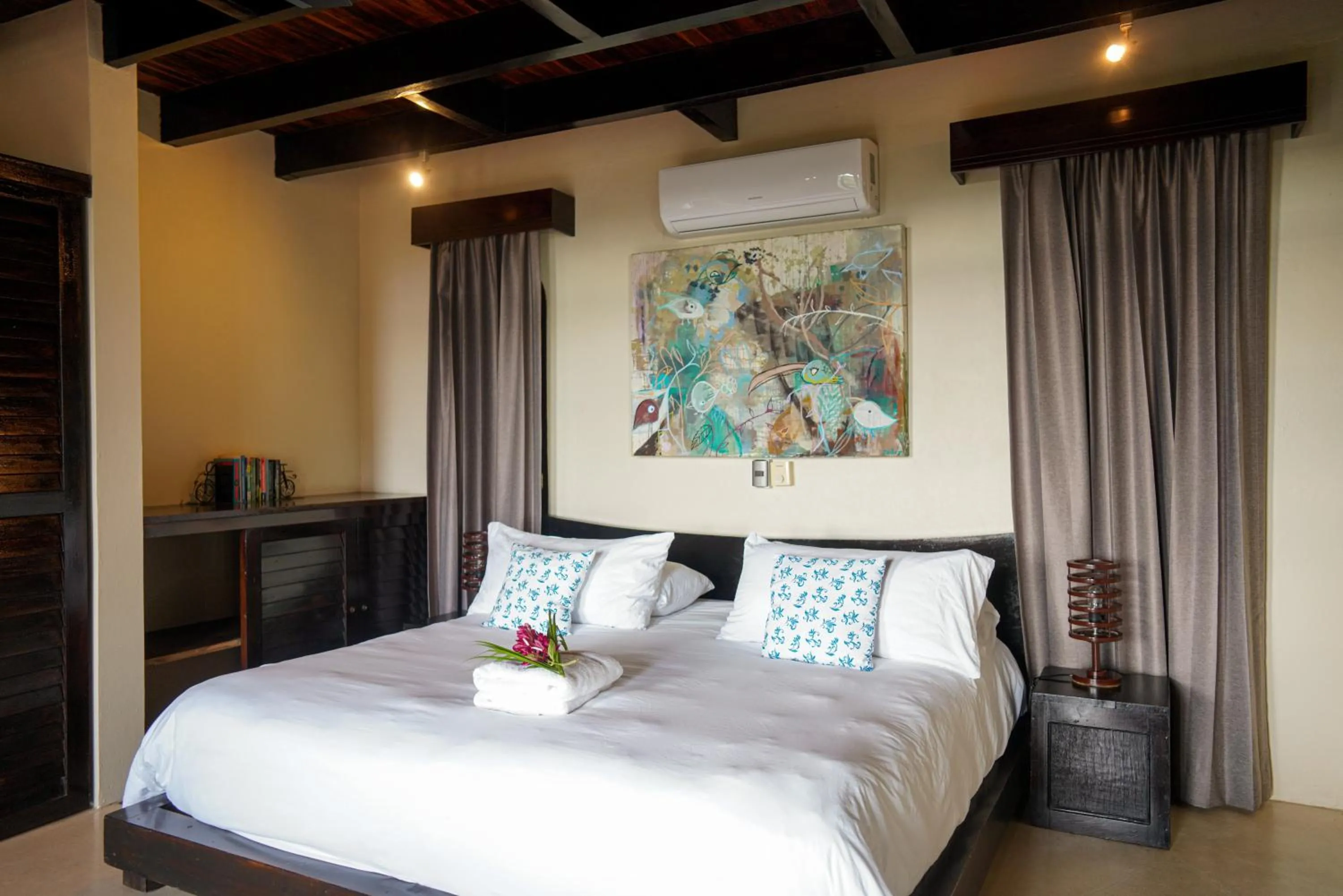 Bedroom, Bed in Casa Marbella
