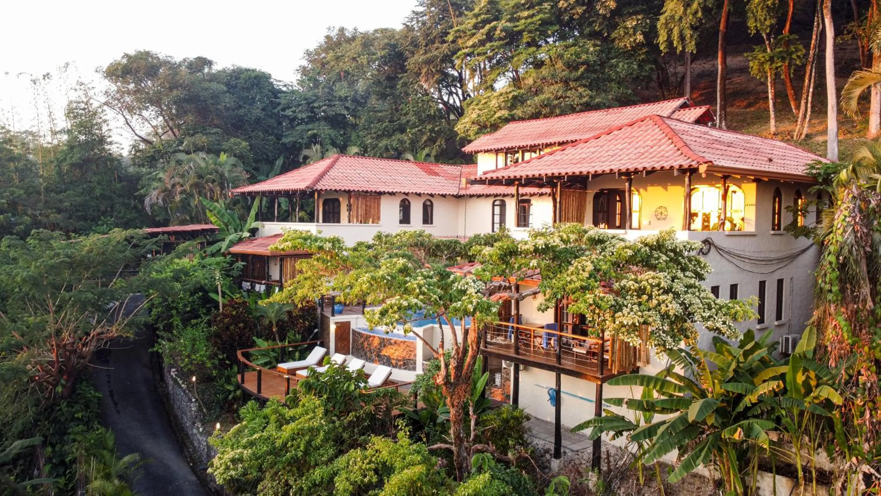 Property building in Casa Marbella