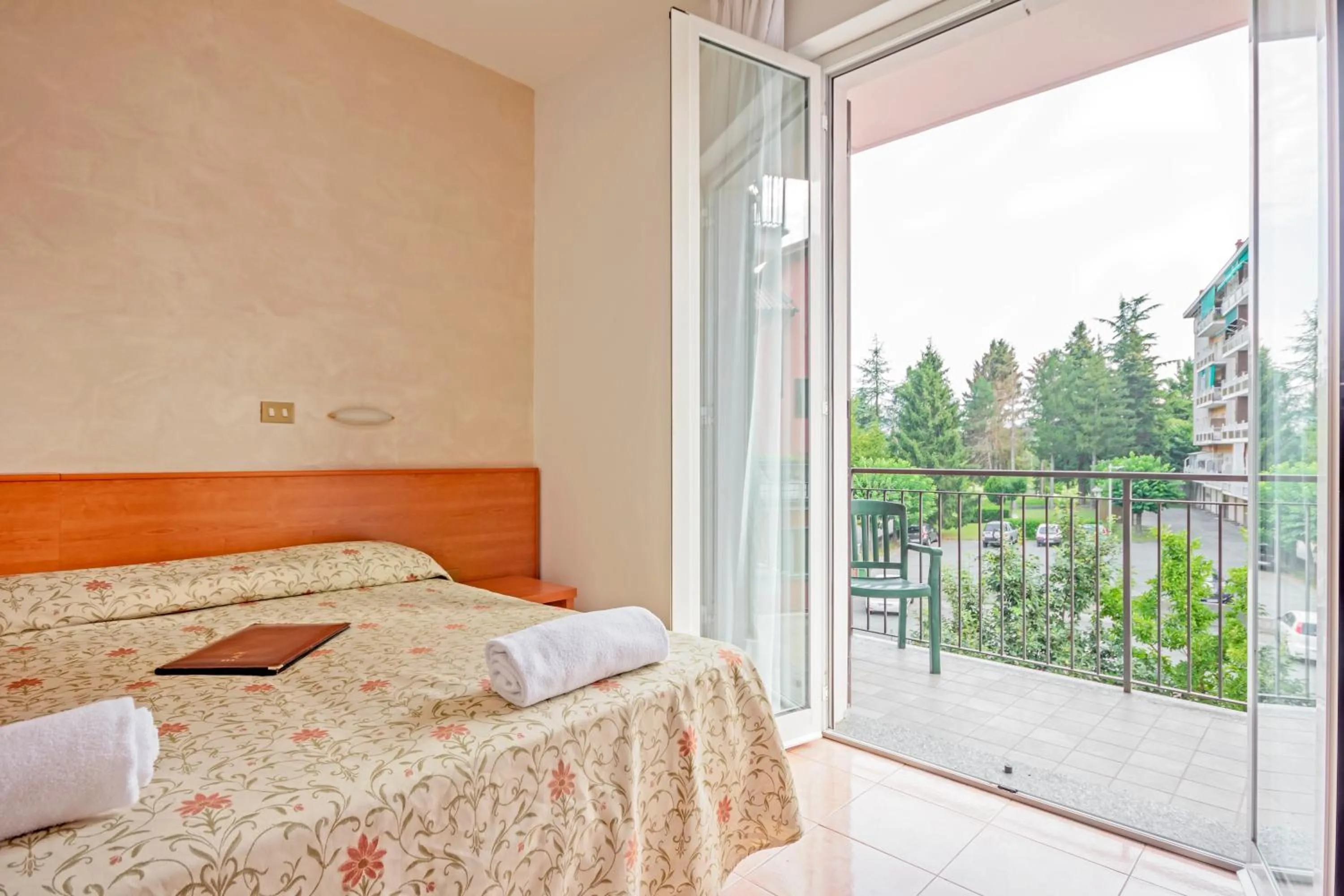 Photo of the whole room, Bed in Albergo Rondò