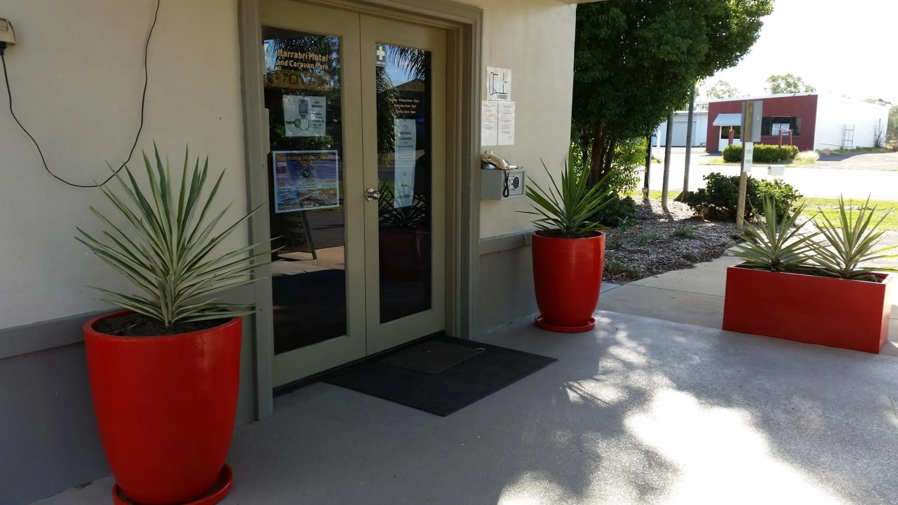 Facade/entrance in Narrabri Motel and Caravan Park