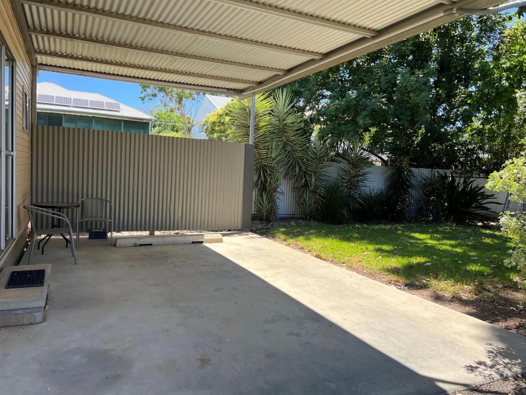 Parking in Narrabri Motel and Caravan Park