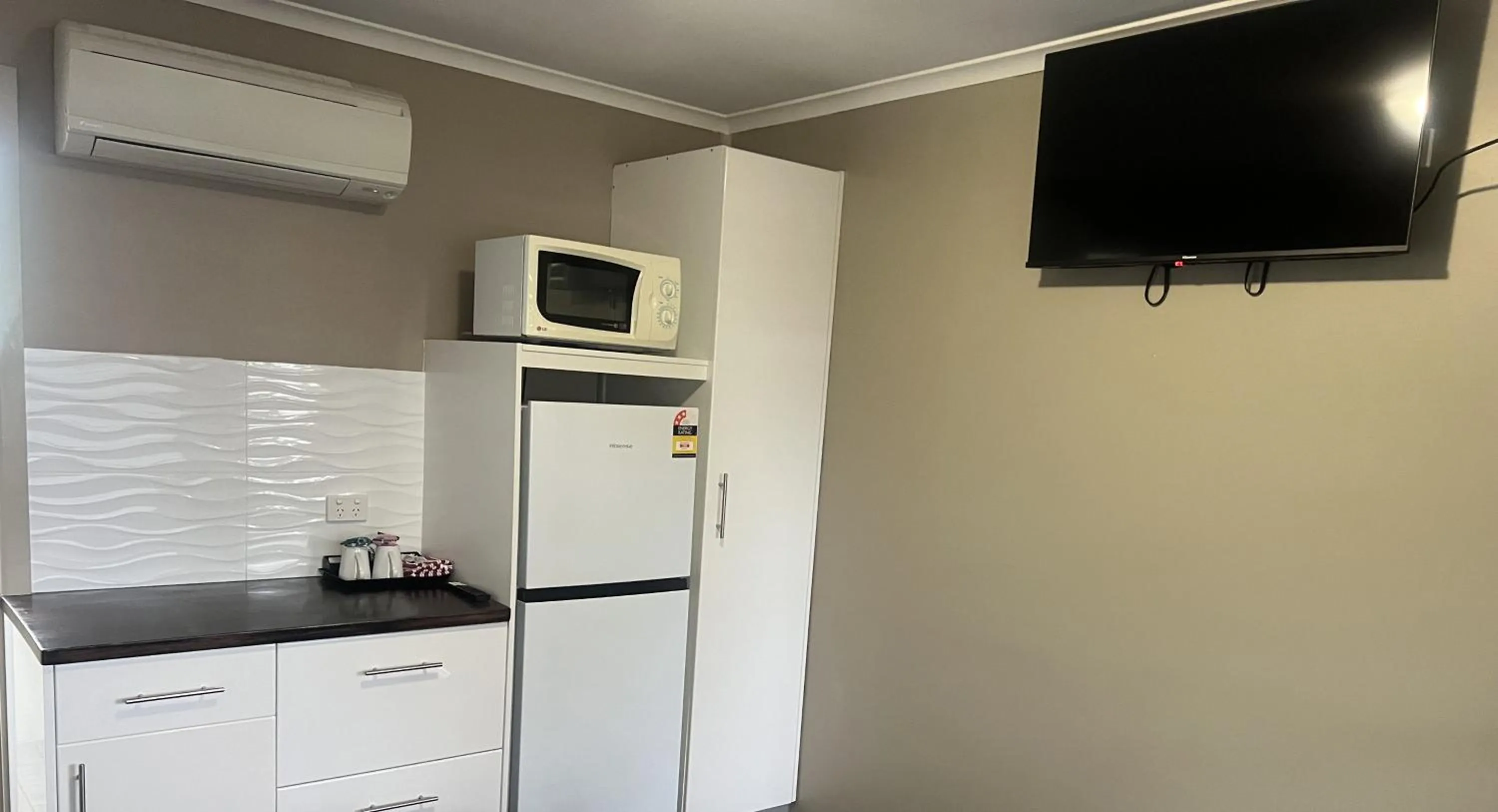 TV and multimedia in Narrabri Motel and Caravan Park