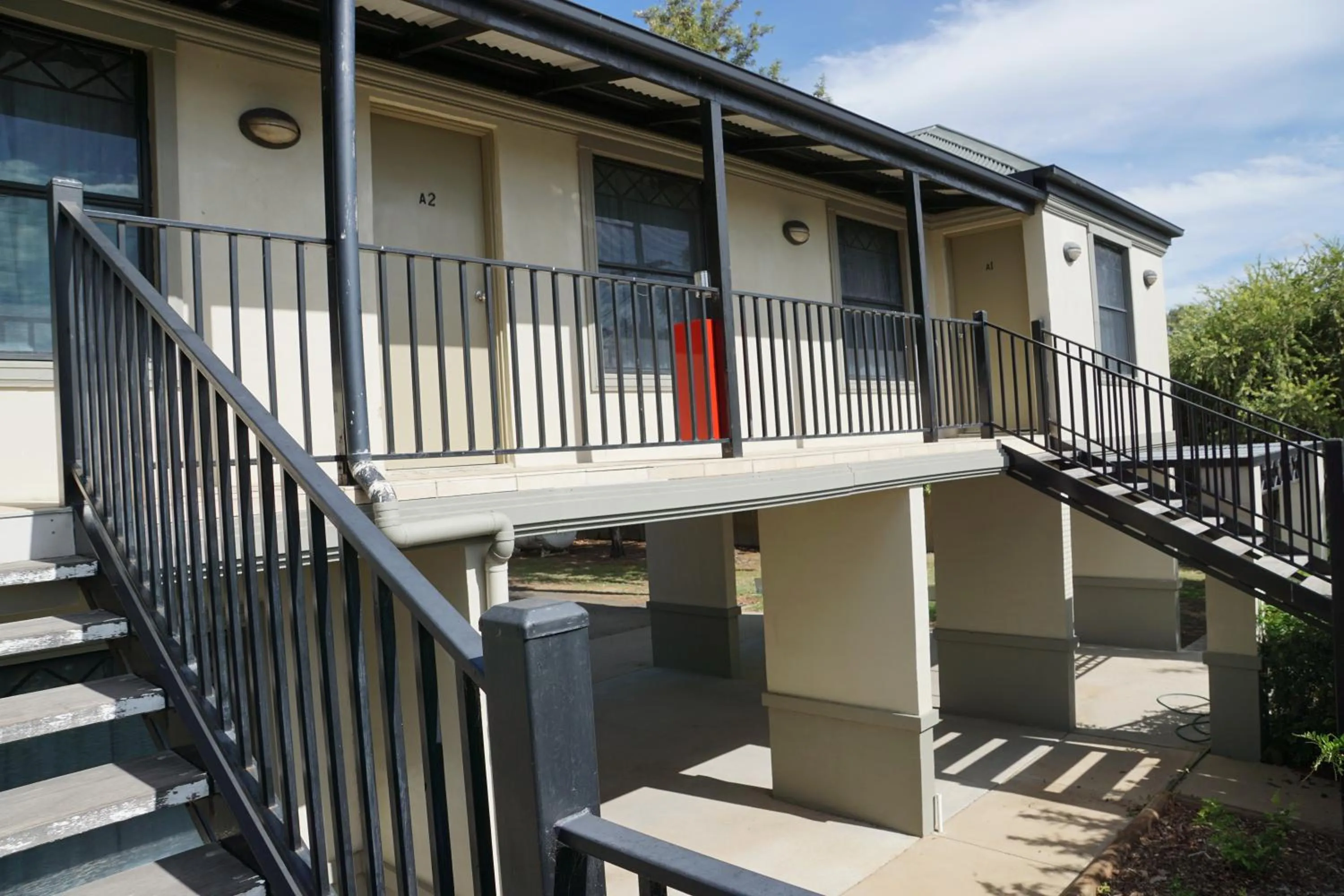 Property building in Narrabri Motel and Caravan Park