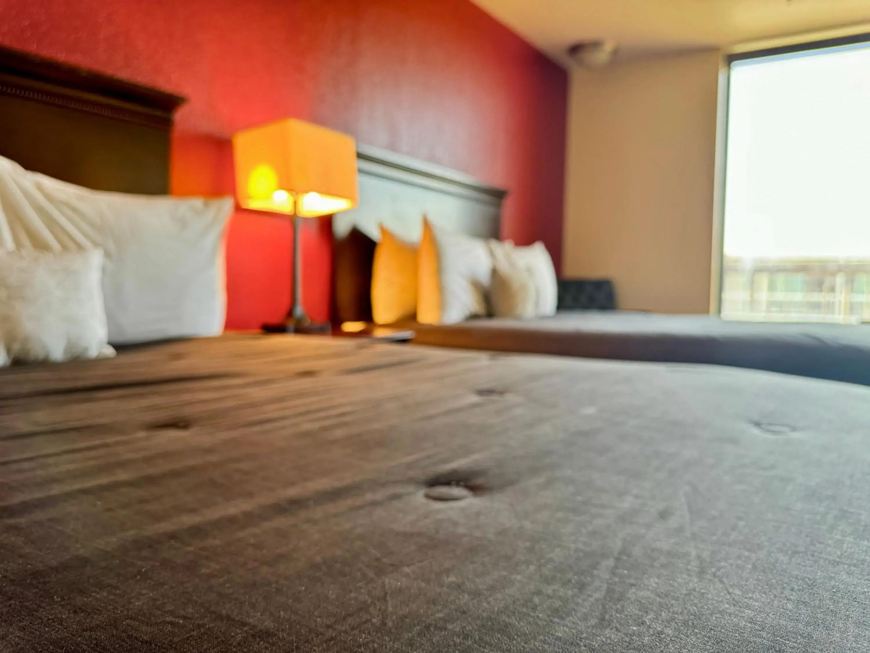 Bed in FairBridge Inn Express Hiawatha Bed in FairBridge Inn Express Hiawatha