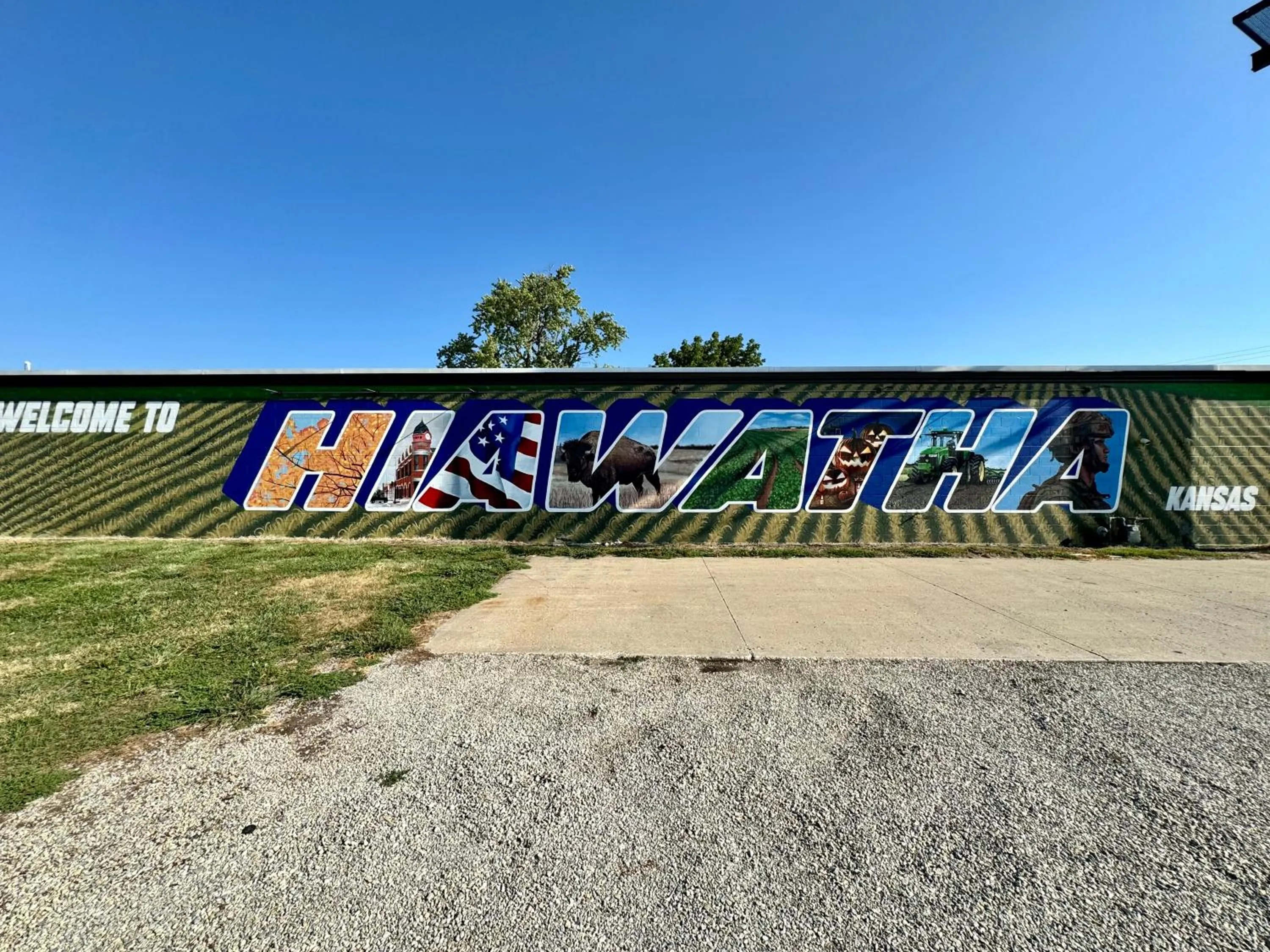 Property logo or sign in FairBridge Inn Express Hiawatha