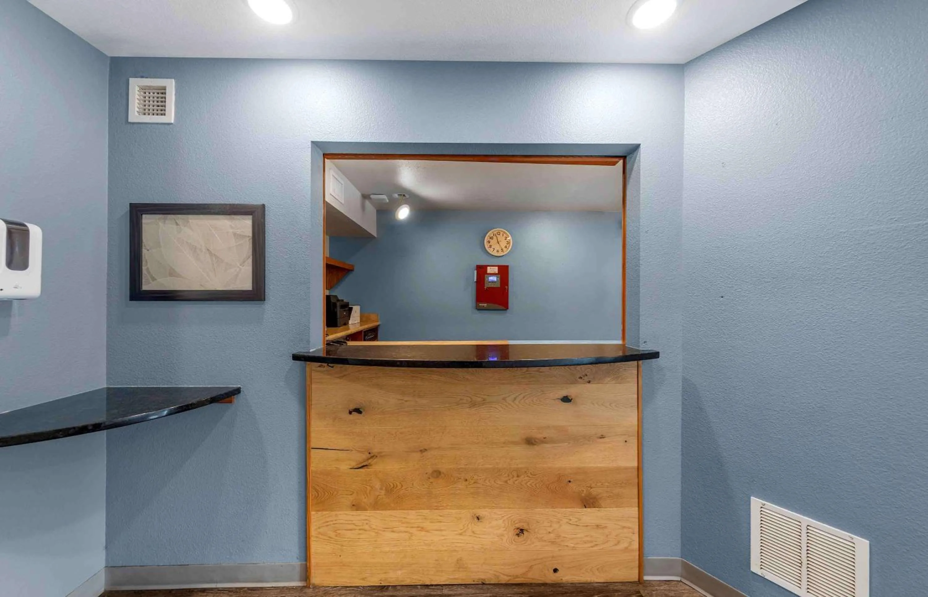 Lobby or reception in Extended Stay America Select Suites - Birmingham - Bessemer