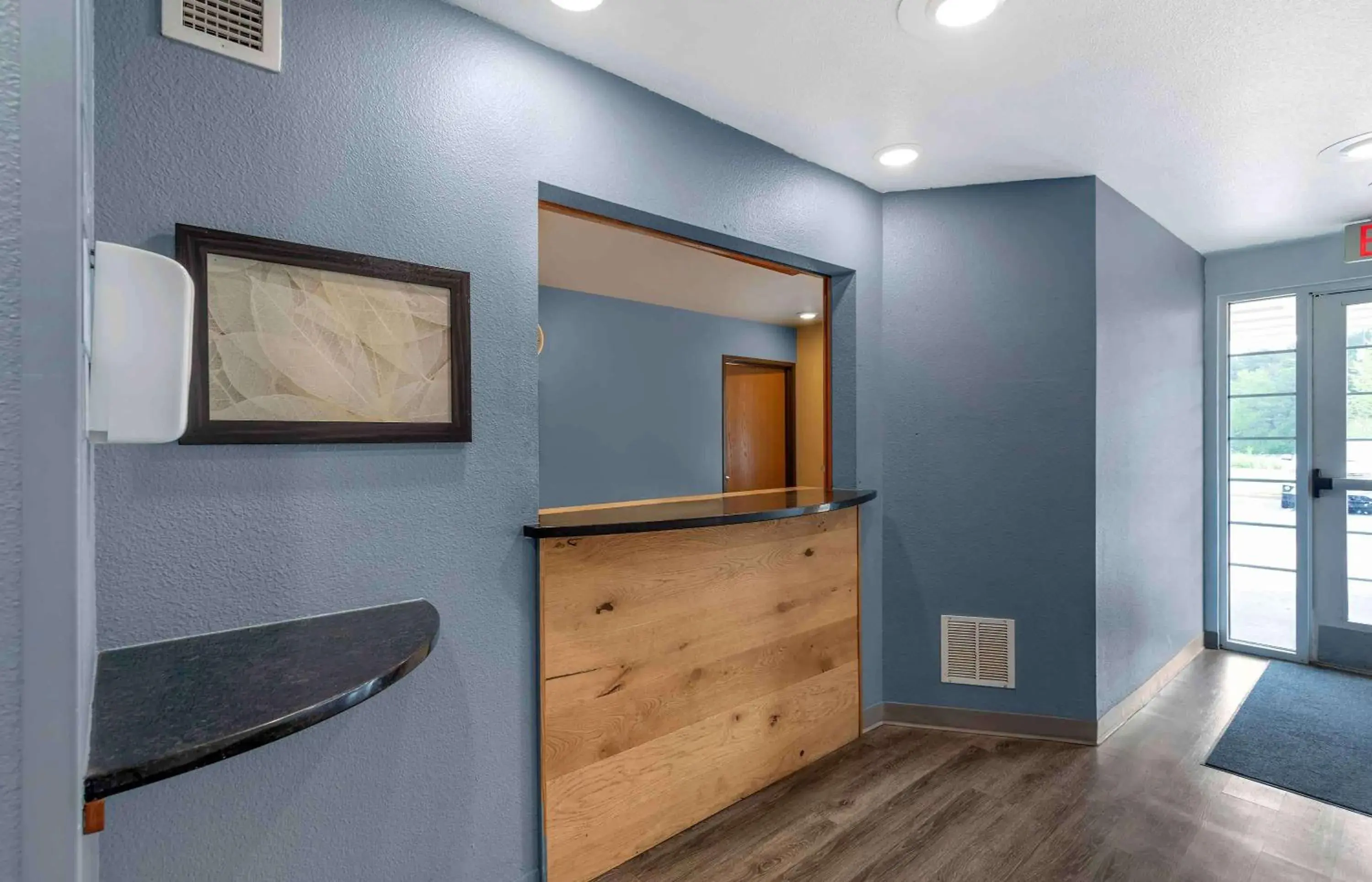 Lobby or reception in Extended Stay America Select Suites - Birmingham - Bessemer Lobby or reception in Extended Stay America Select Suites - Birmingham - Bessemer