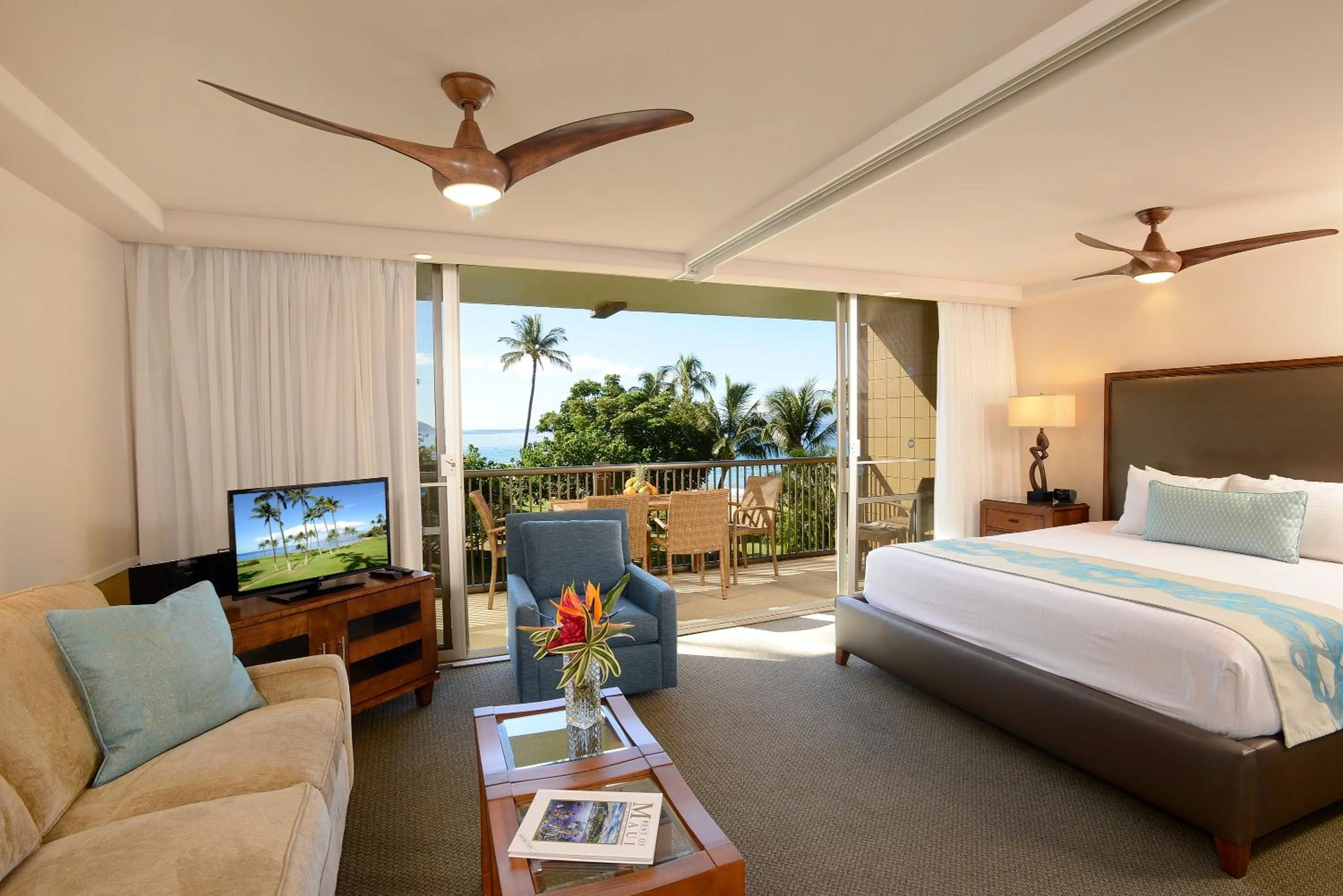 Bed in Mana Kai Maui - Official Onsite Rental Company