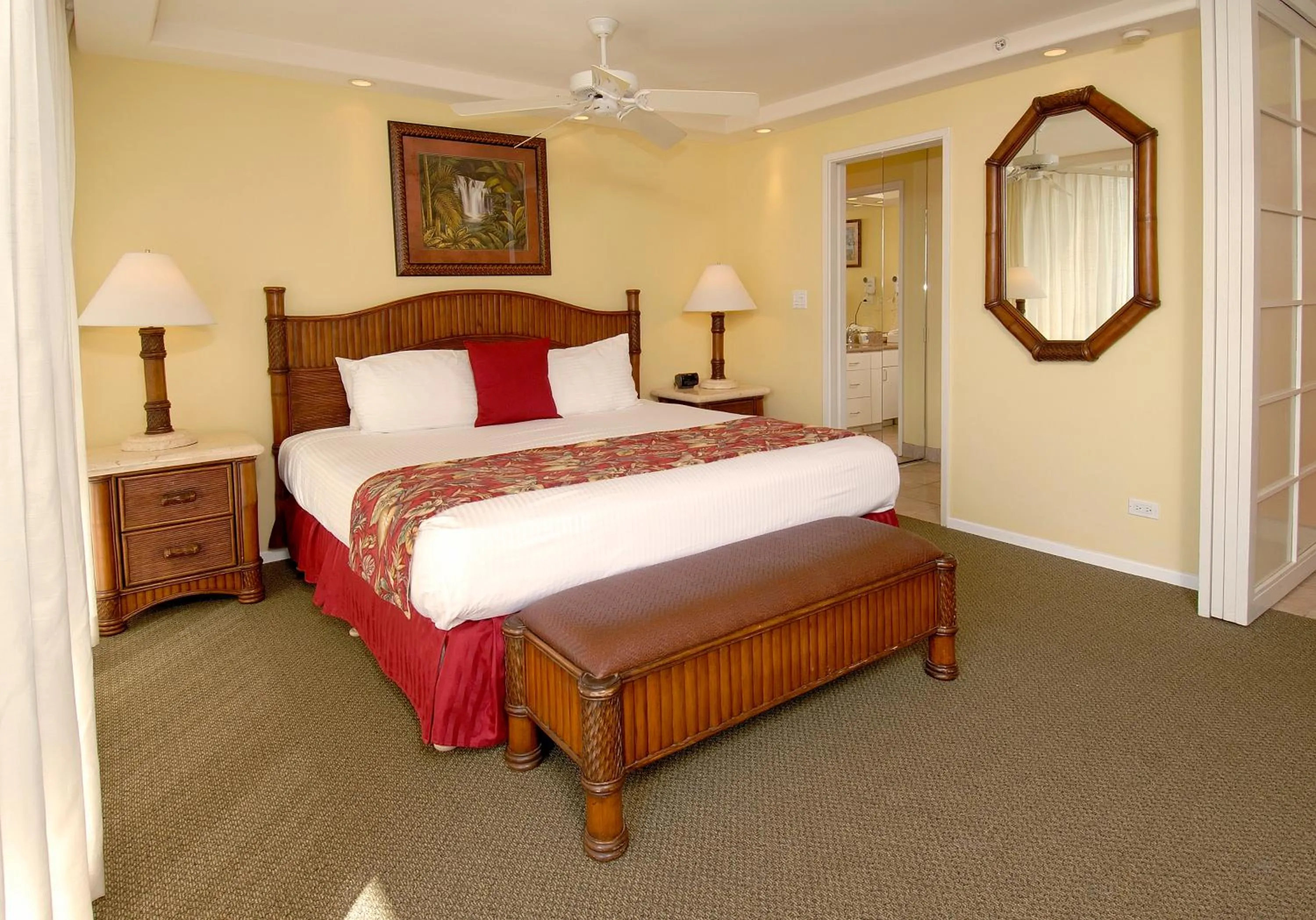 Bed in Mana Kai Maui - Official Onsite Rental Company