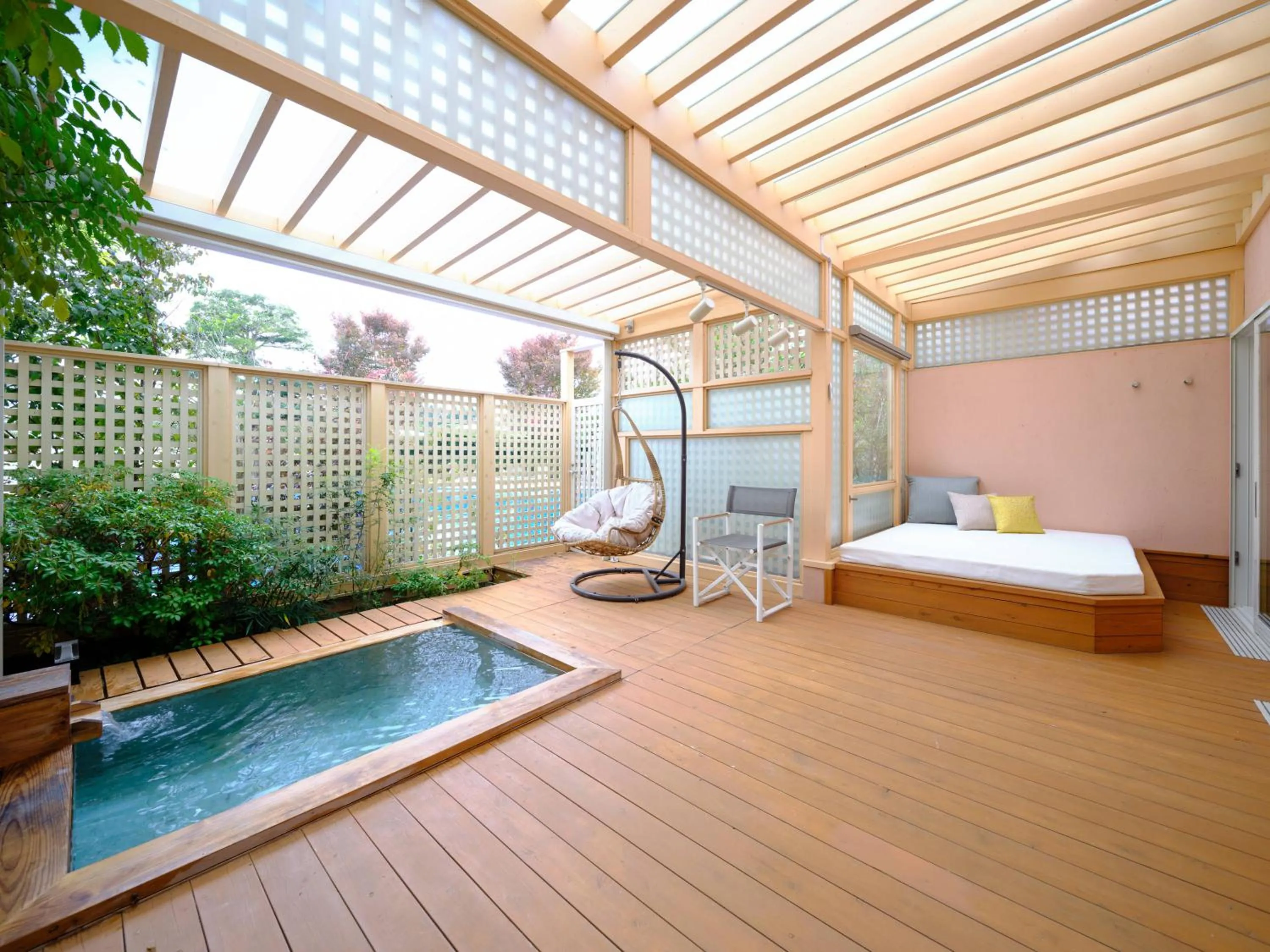 Swimming pool in Koyaru-no-sato Doggys Island