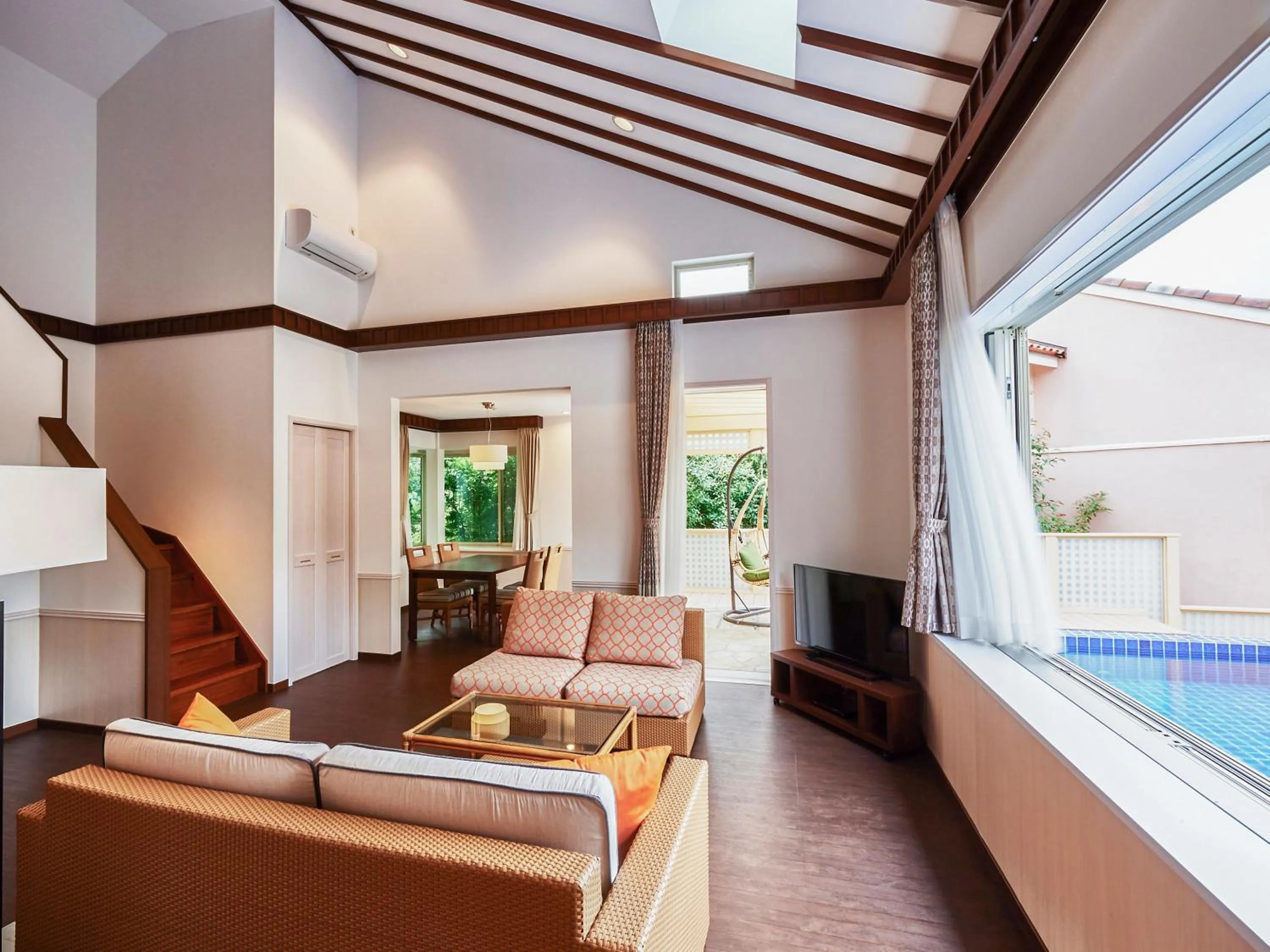 Photo of the whole room in Koyaru-no-sato Doggys Island