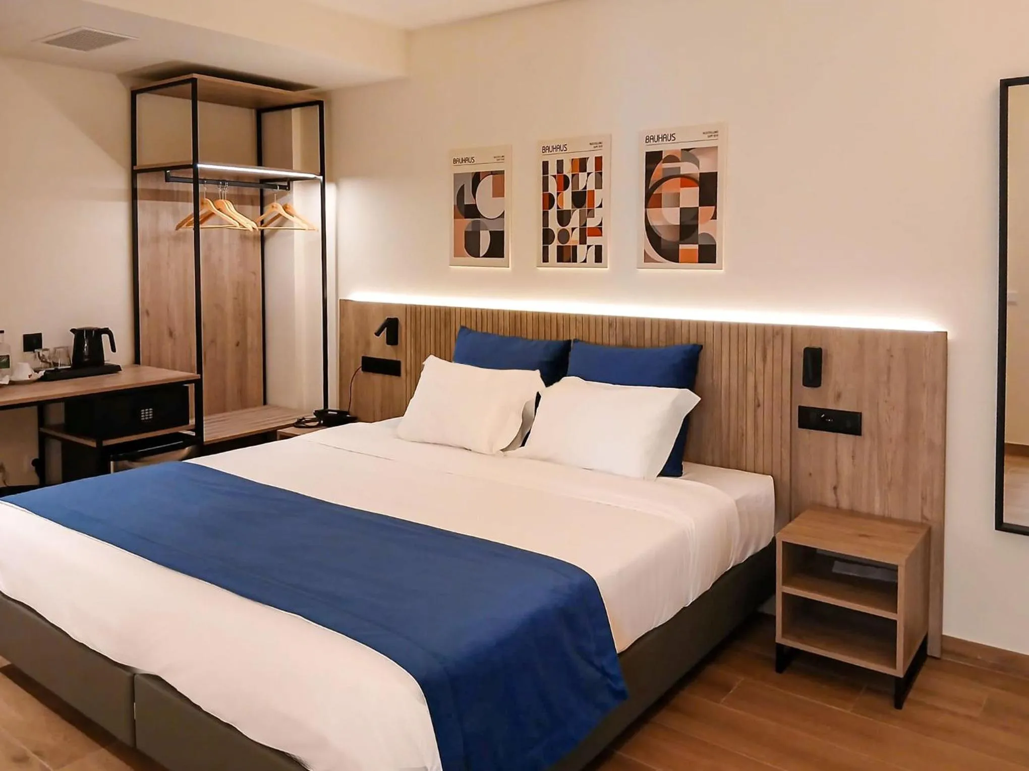 Bed in Hotel Infante Santo - Lisboa