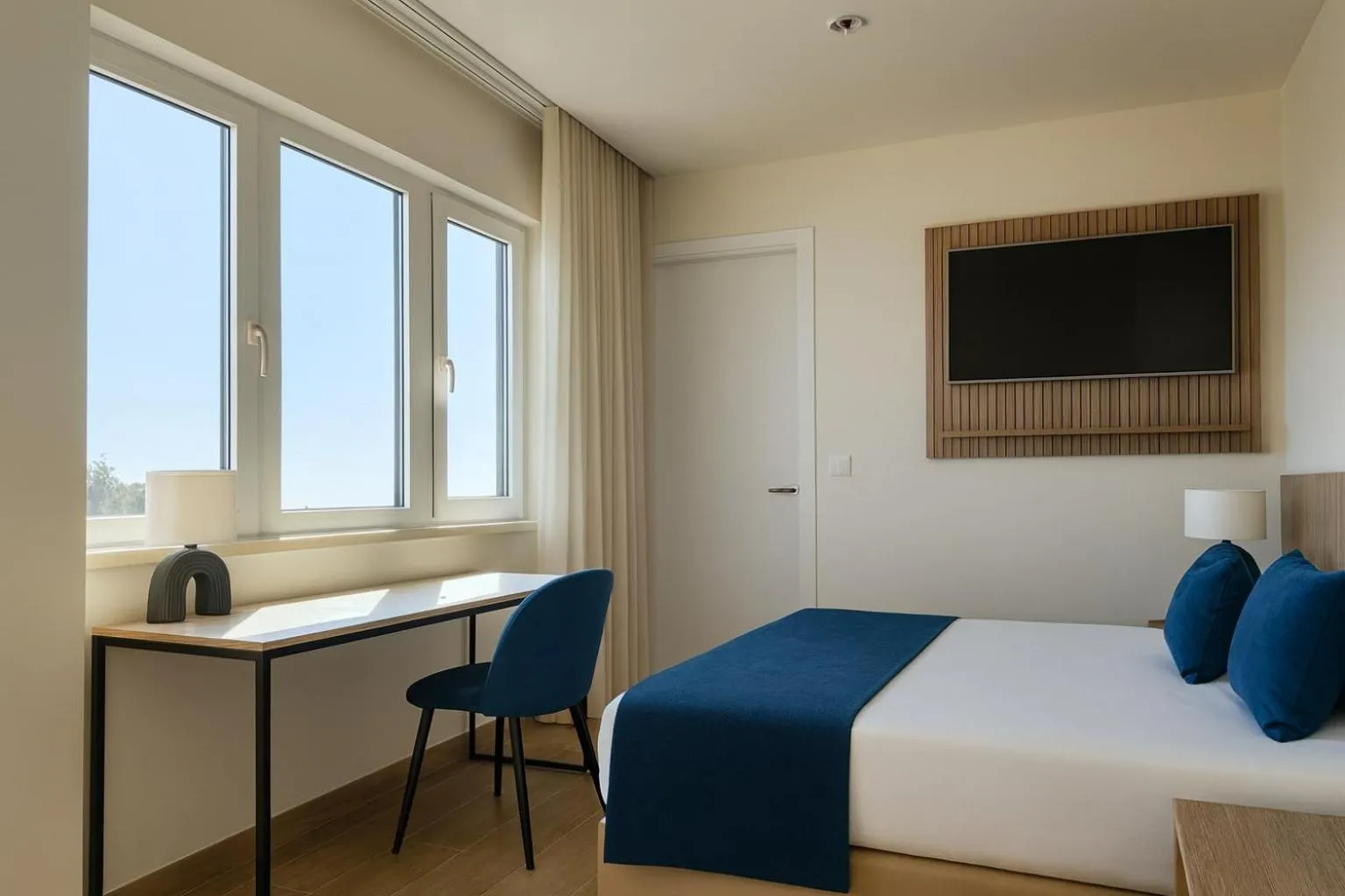 Bed in Hotel Infante Santo - Lisboa
