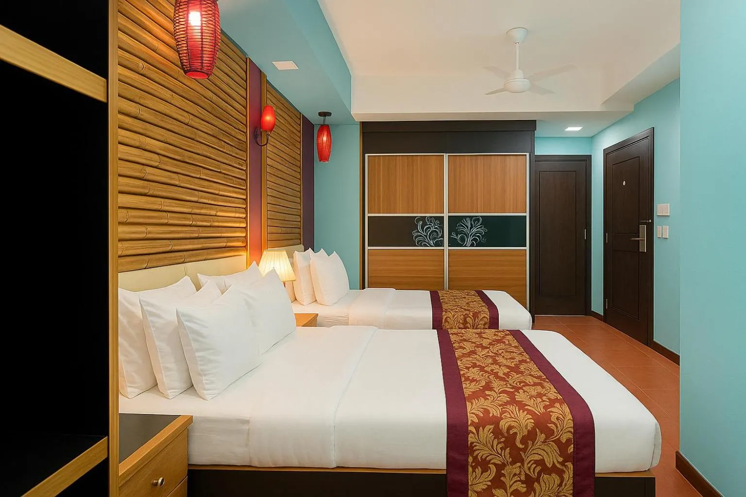 Twin Room in Rara HM