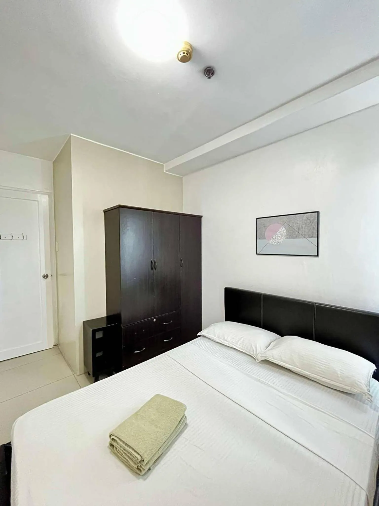 Bed in Prima at Primavera Residences