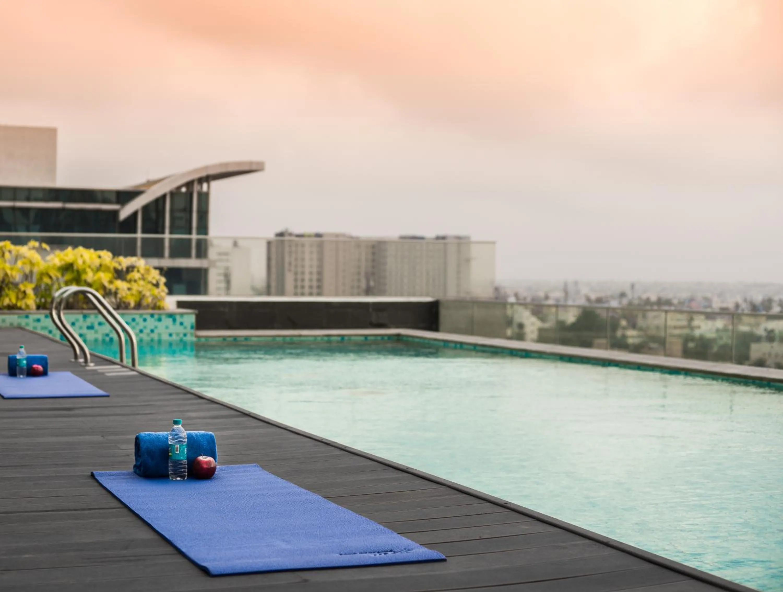 Swimming pool in Citadines OMR Chennai