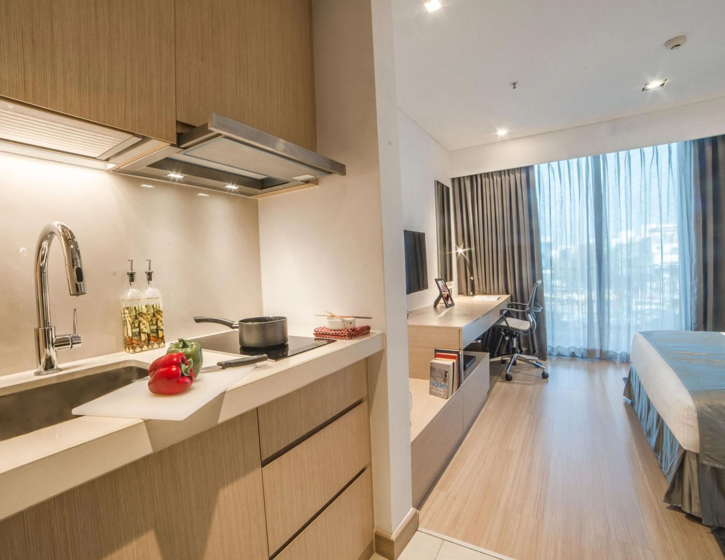 Kitchen or kitchenette, Bed in Citadines OMR Chennai