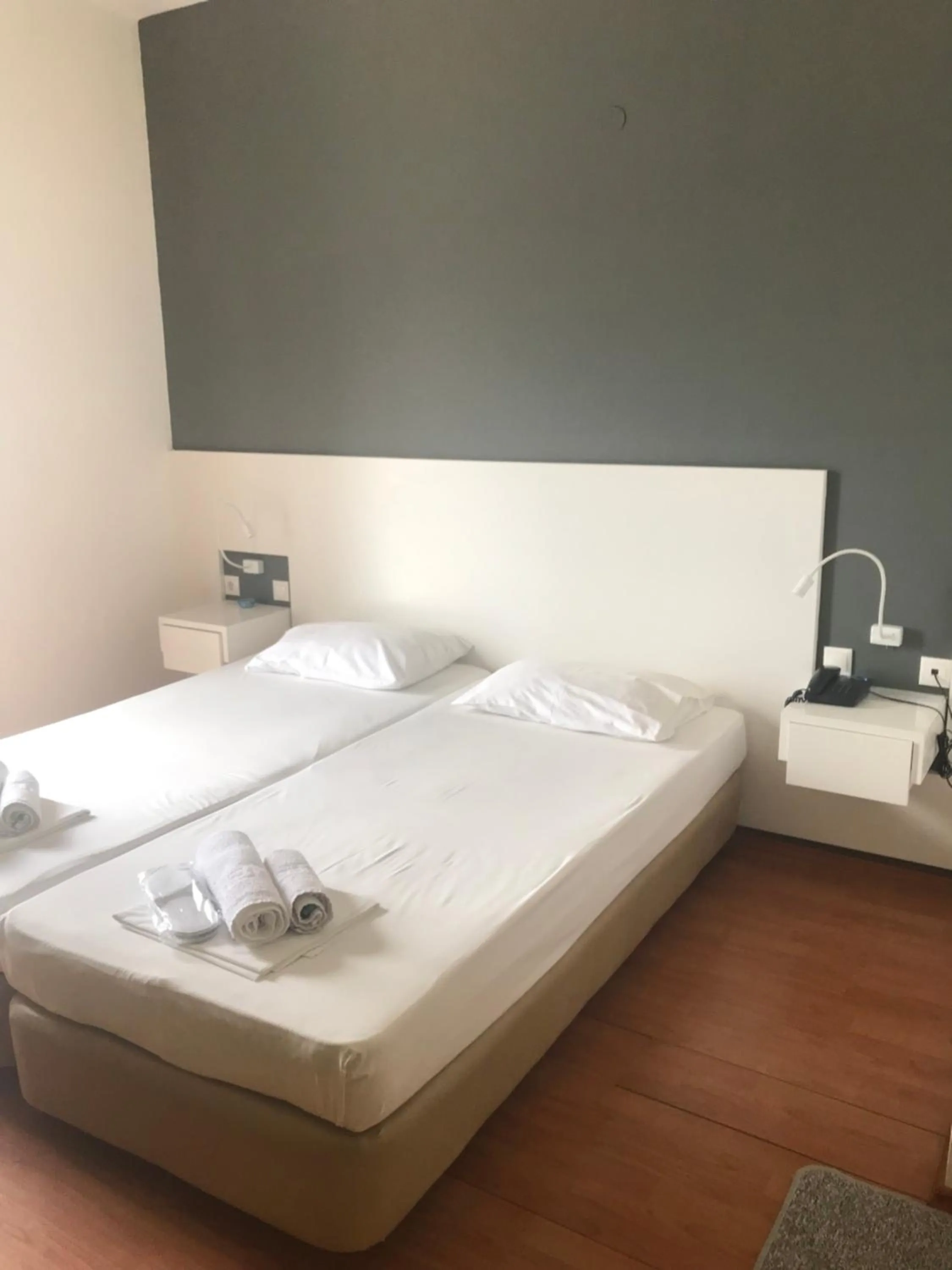 Bedroom, Bed in Annema Hotel and Restaurant