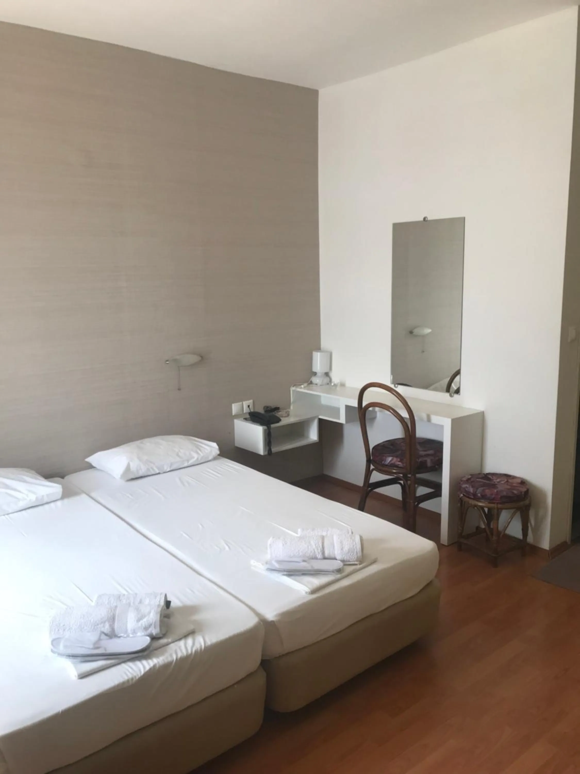 Bedroom, Bed in Annema Hotel and Restaurant