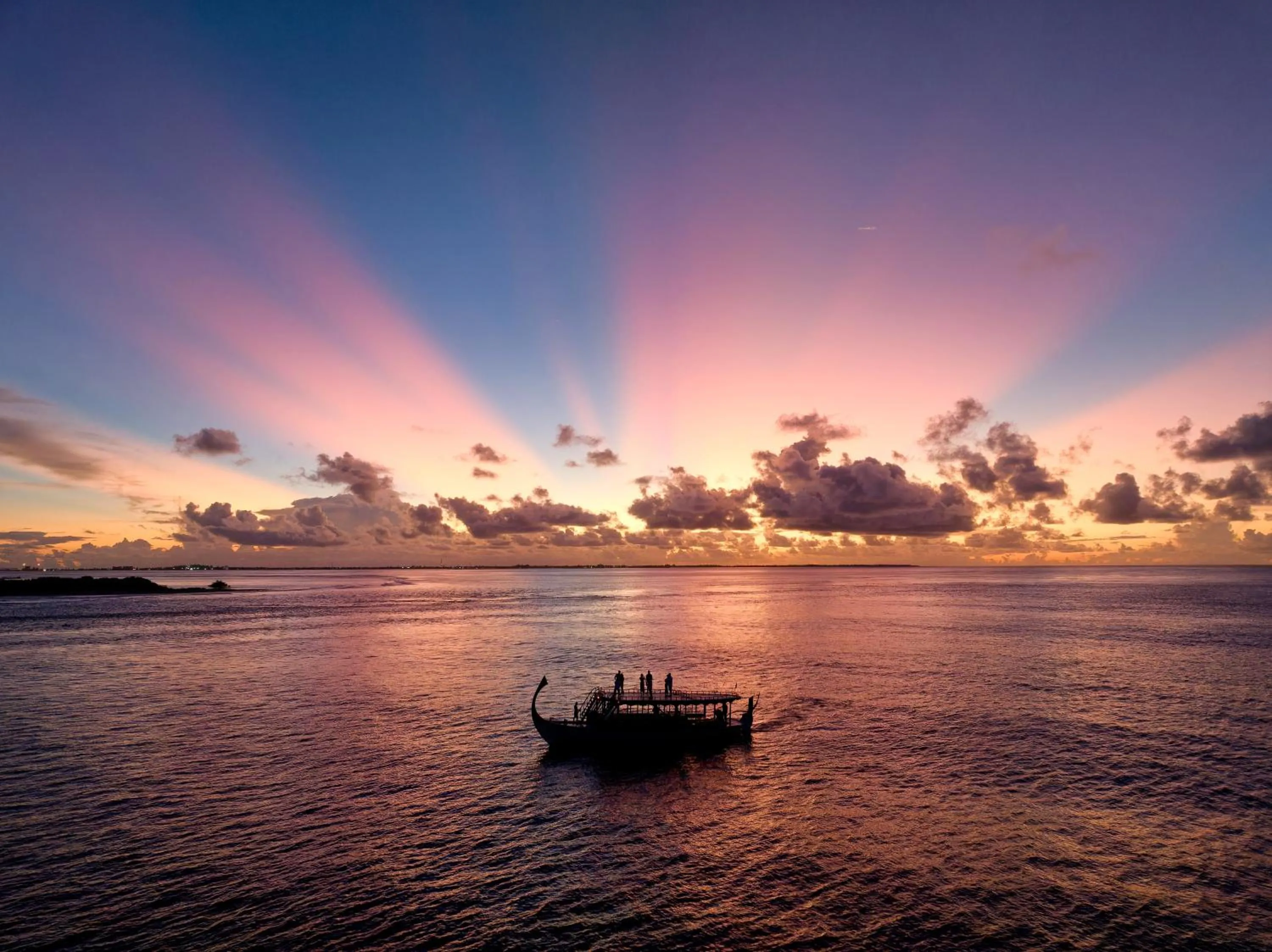 Sunset in Canareef Resort Maldives