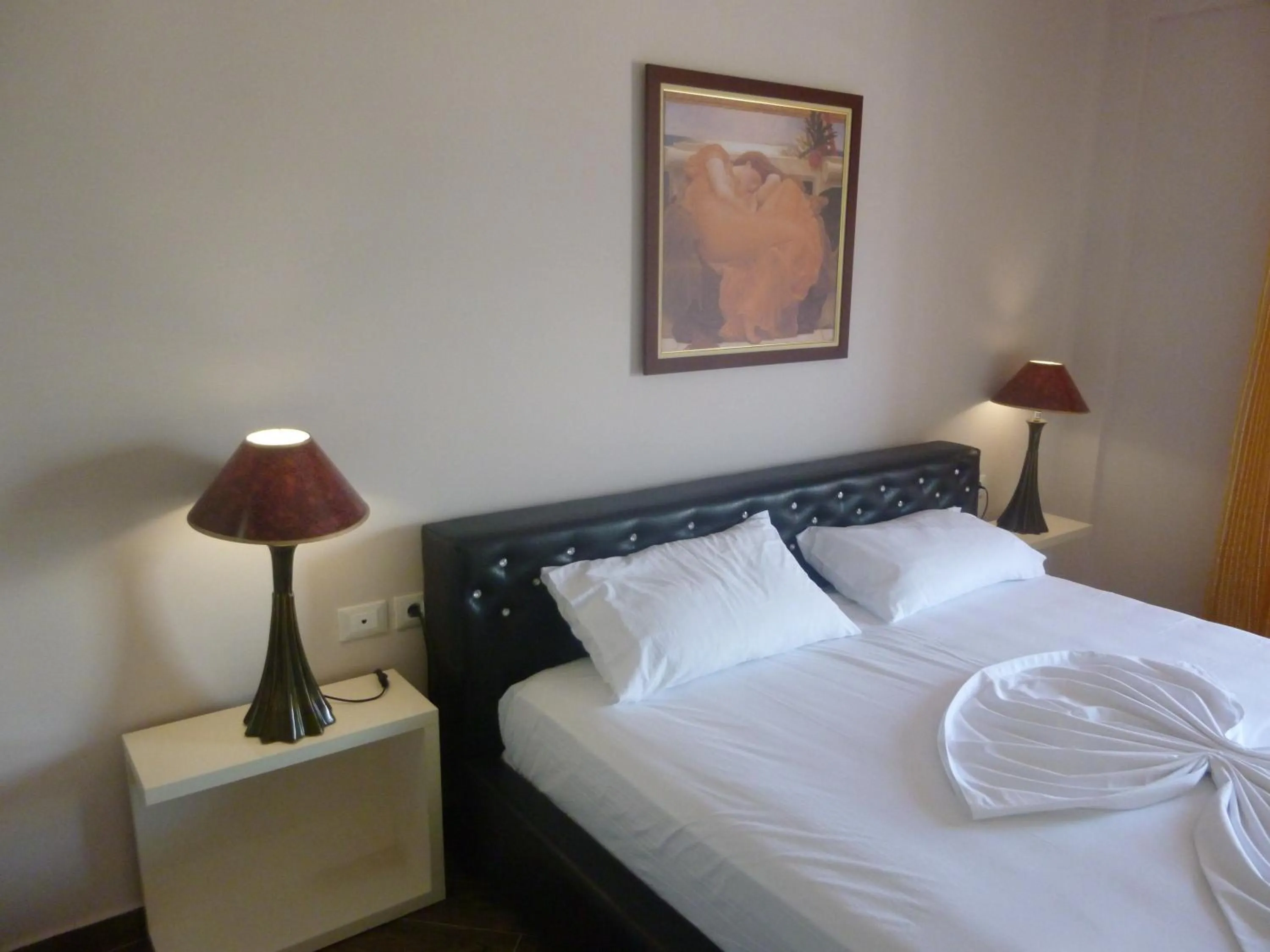 Bedroom, Bed in Villamaria Hotel
