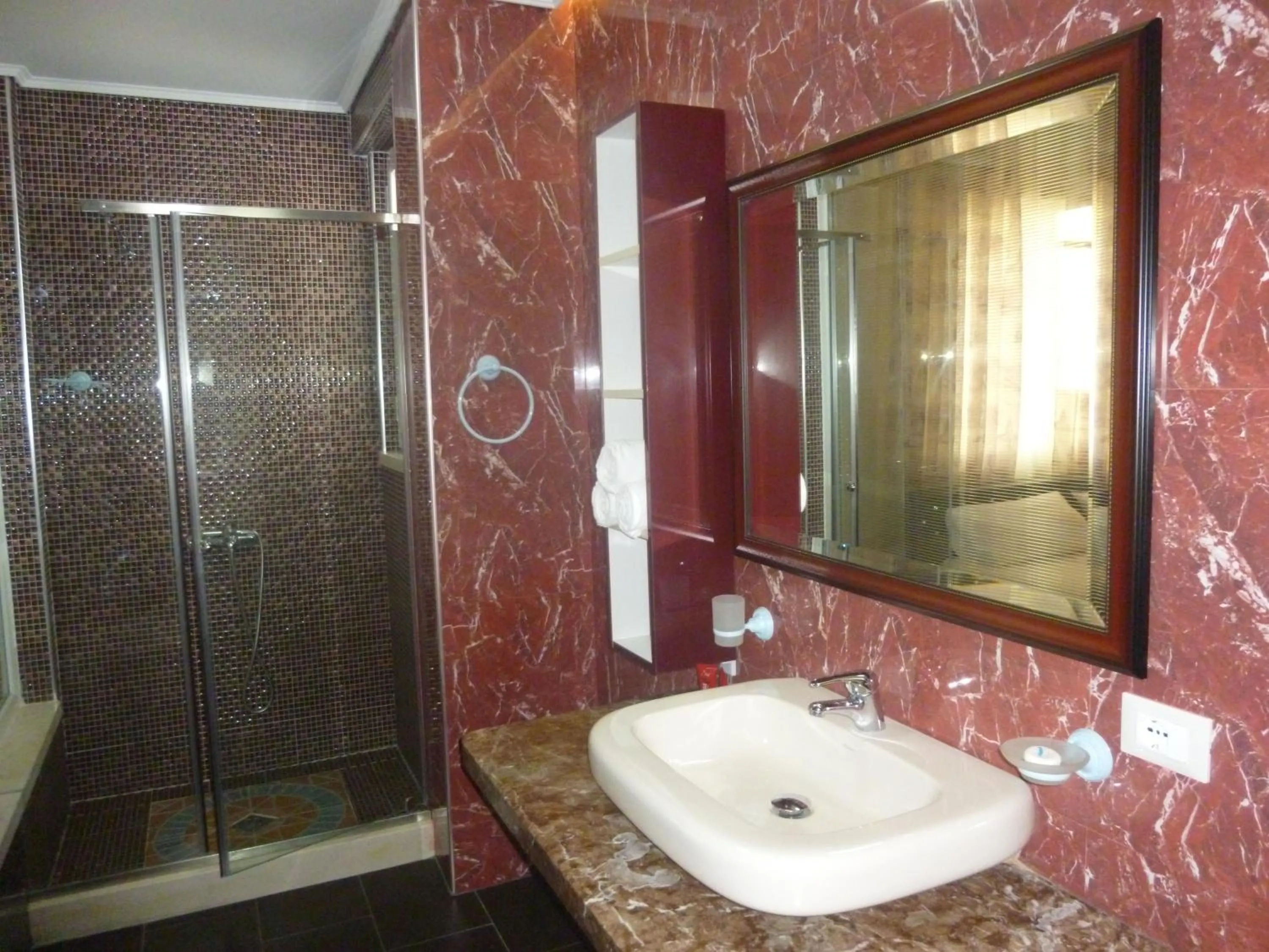 Bathroom in Villamaria Hotel