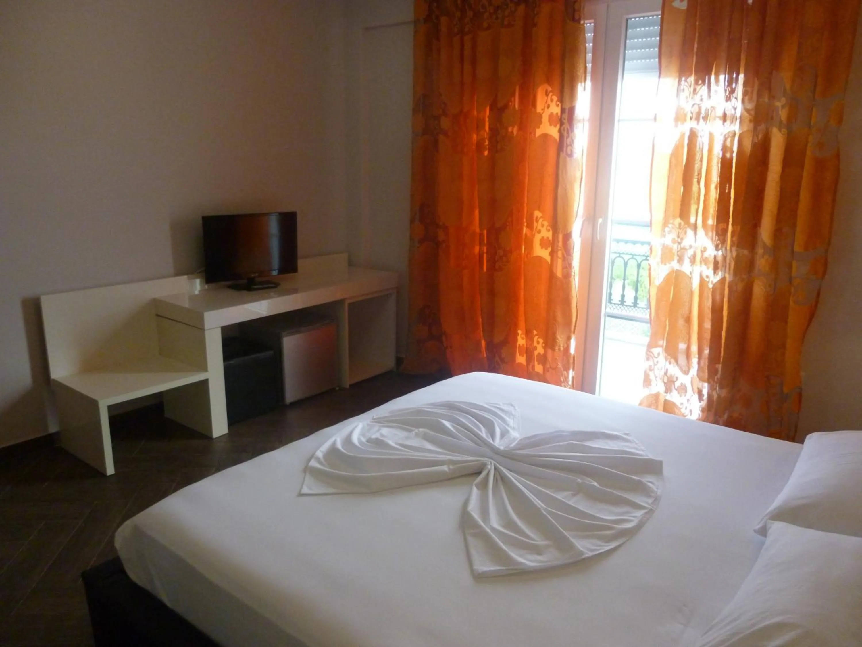 Bedroom, Bed in Villamaria Hotel