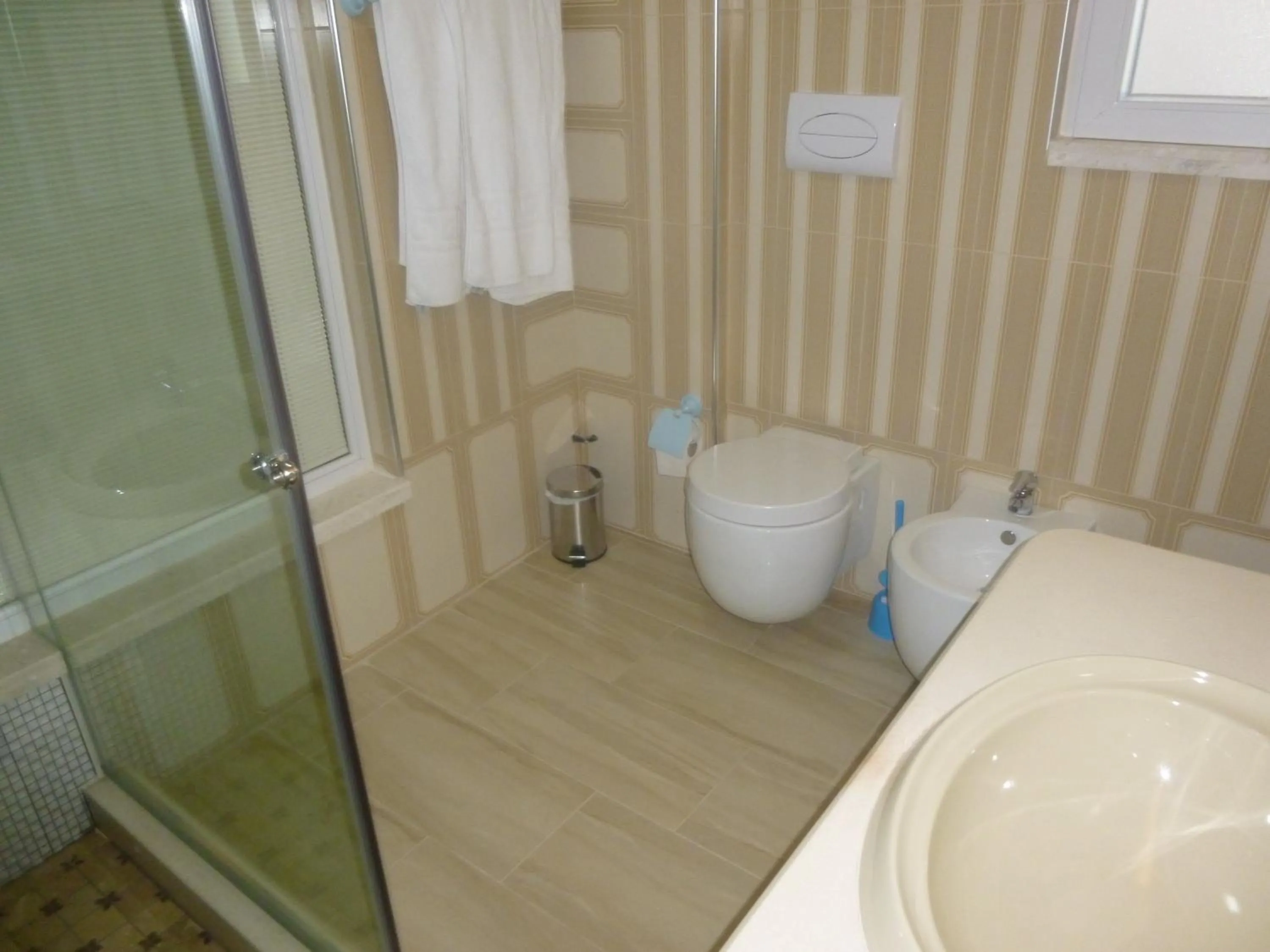 Bathroom in Villamaria Hotel
