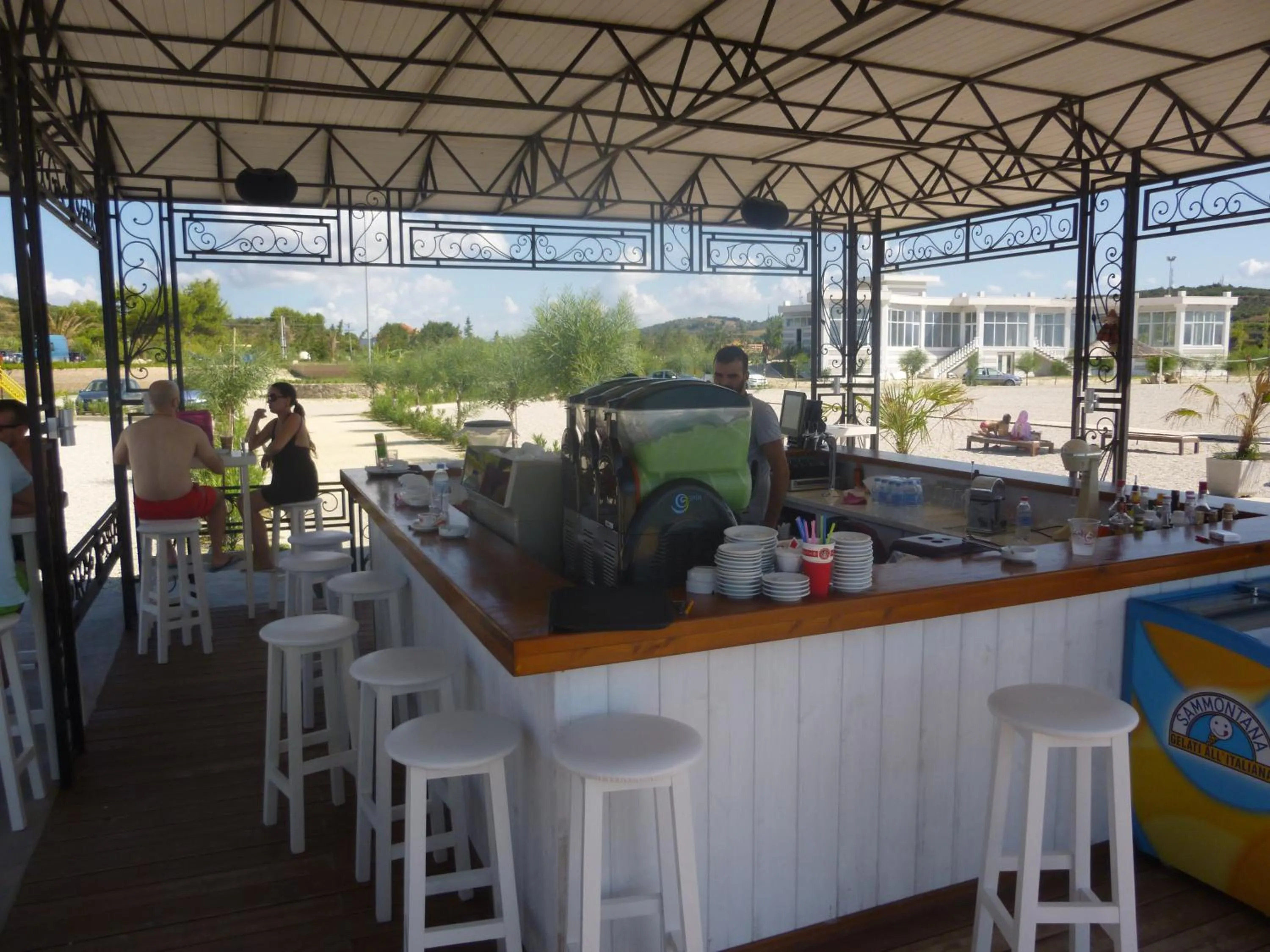 Lounge or bar in Villamaria Hotel