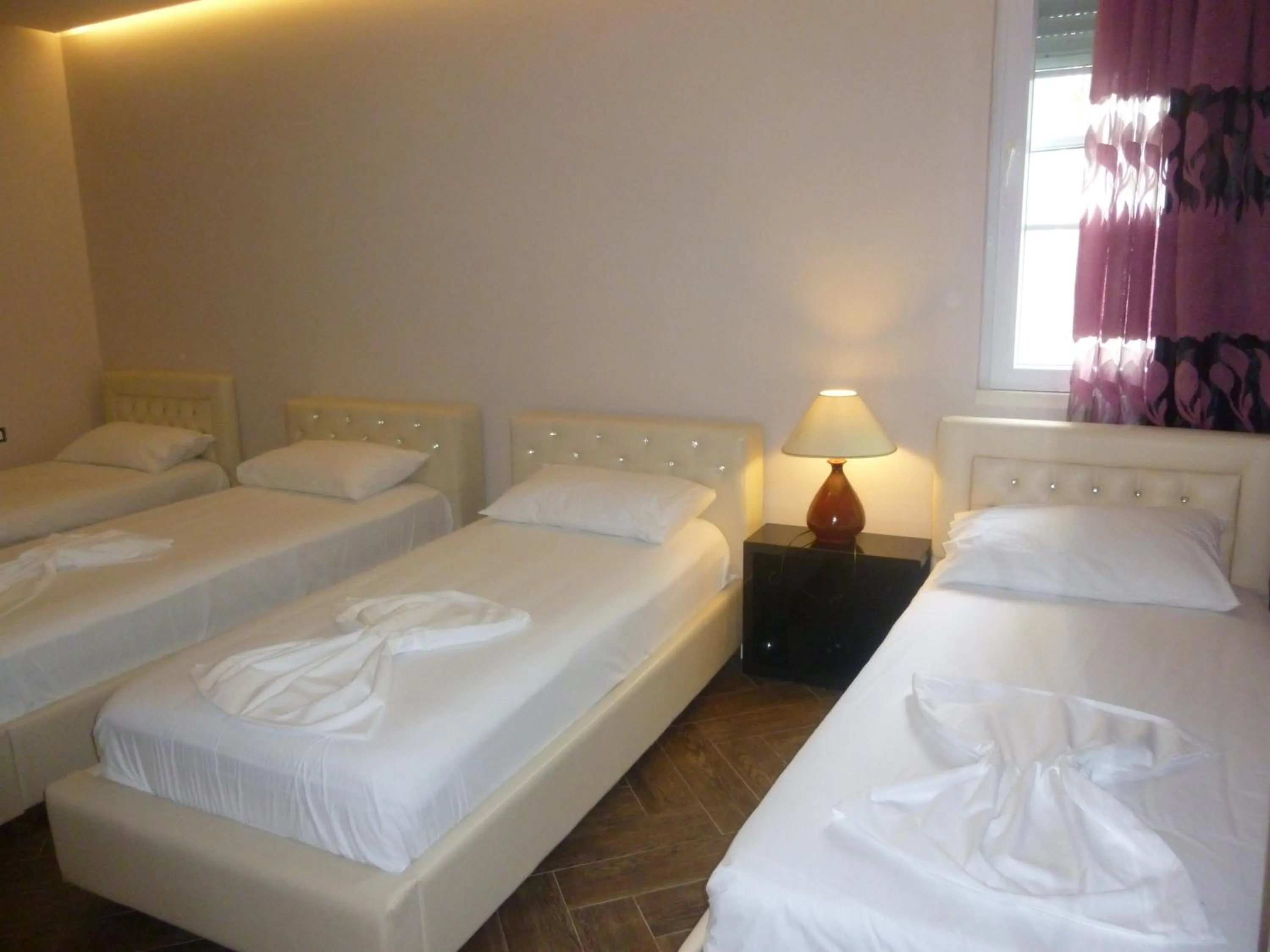 Bedroom, Bed in Villamaria Hotel