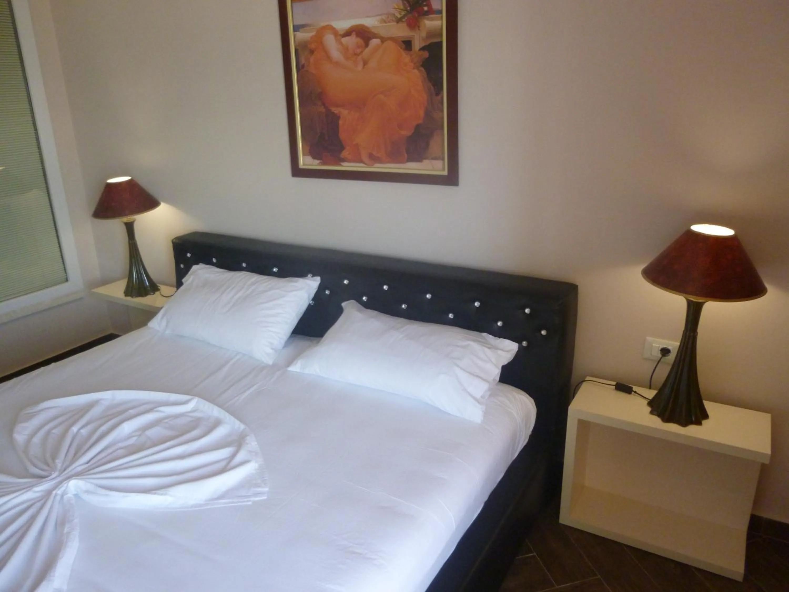 Bedroom, Bed in Villamaria Hotel